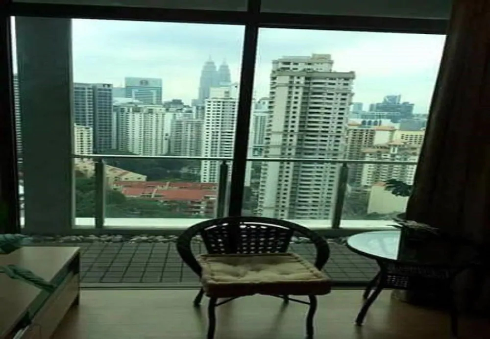 Pearl Suites Swiss Garden Residences