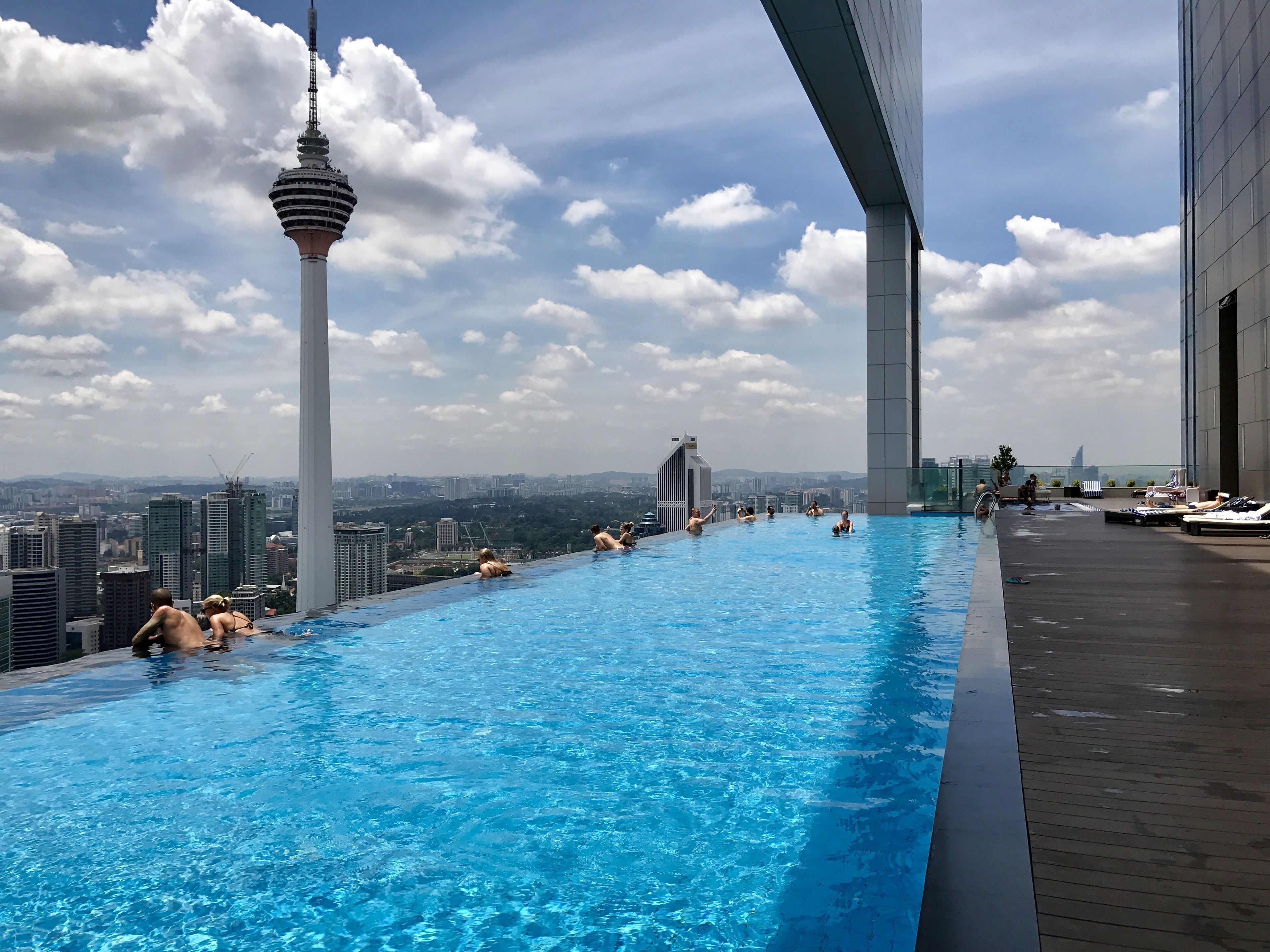 Platinum Suites