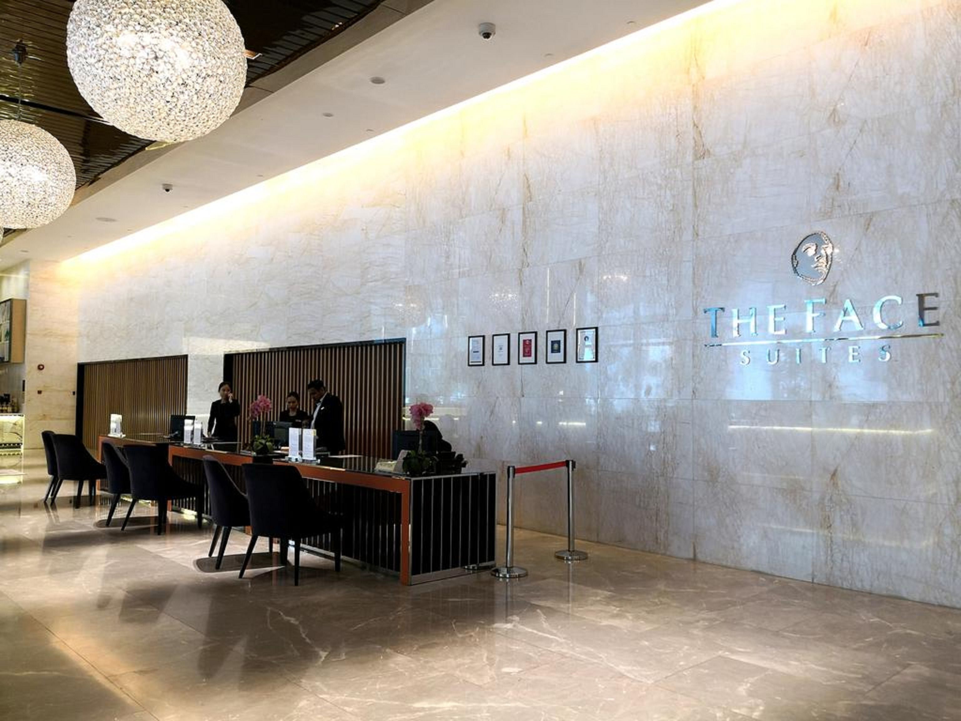 Platinum Suites