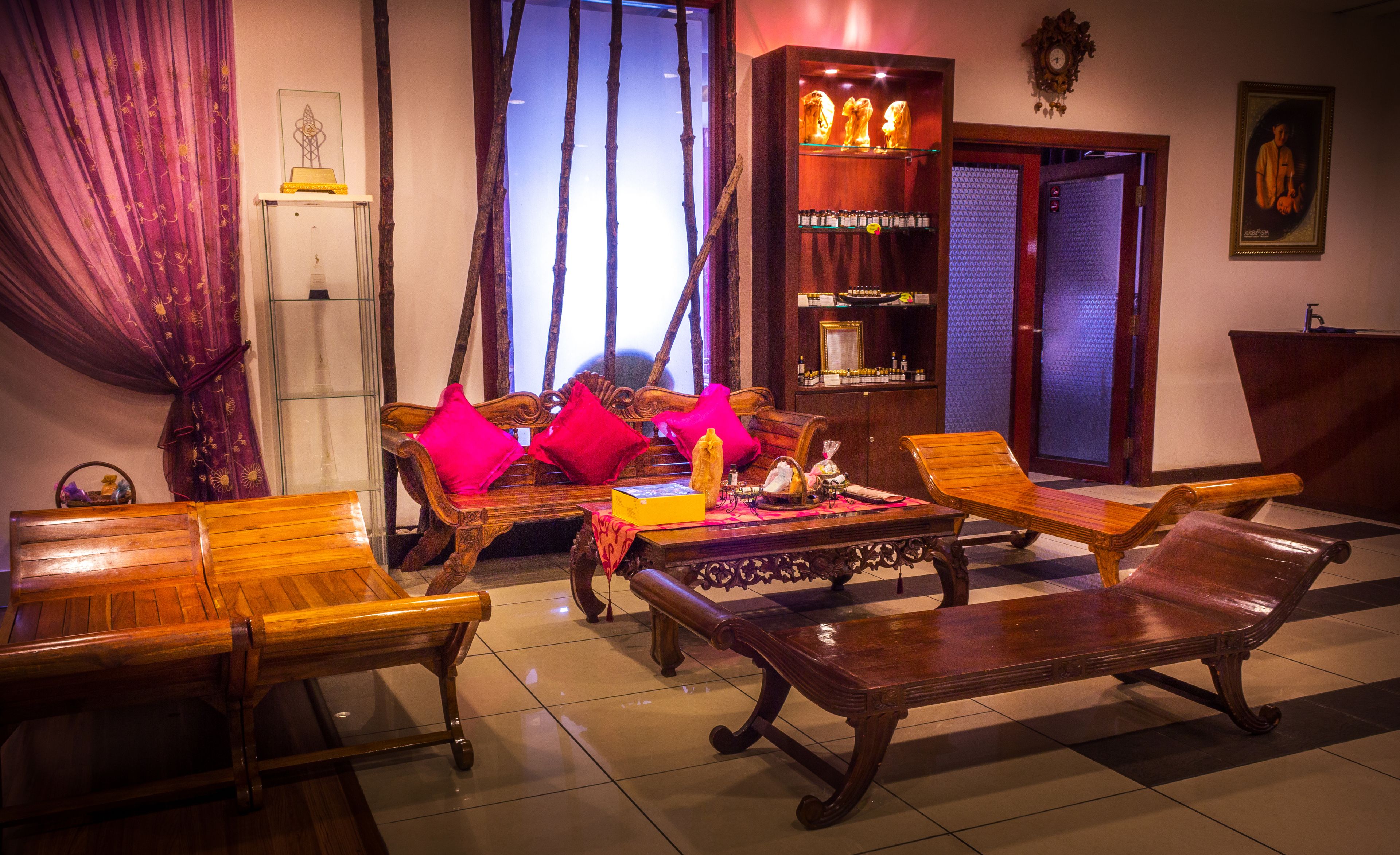 Rainbow Suites at Times Square