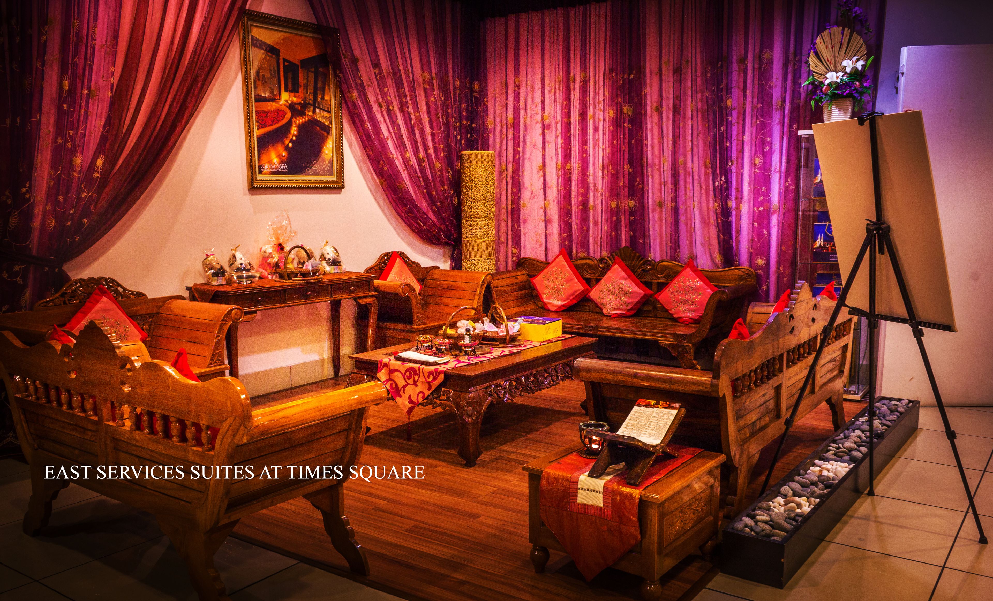 Rainbow Suites at Times Square