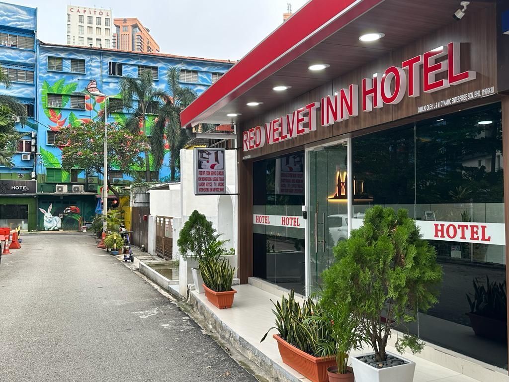 RedVelvetInnHotel