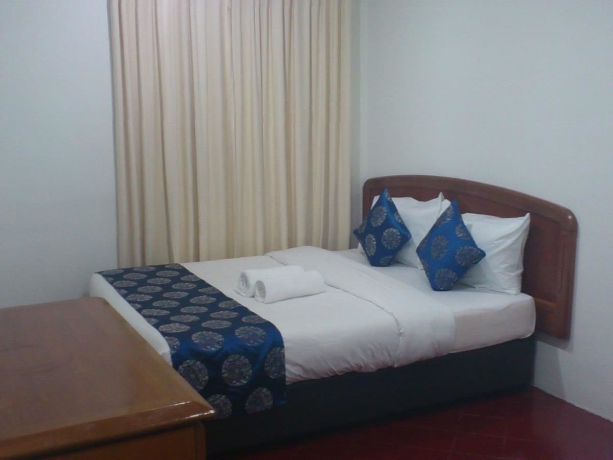 OYO 89562 Hotel Shalimar