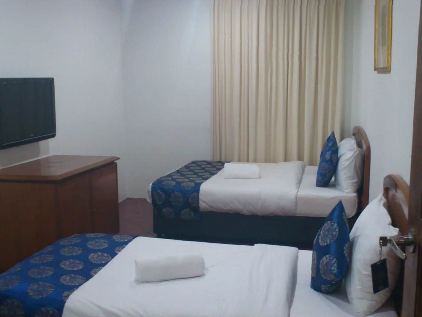 OYO 89562 Hotel Shalimar