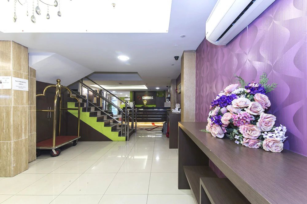Seeds Hotel