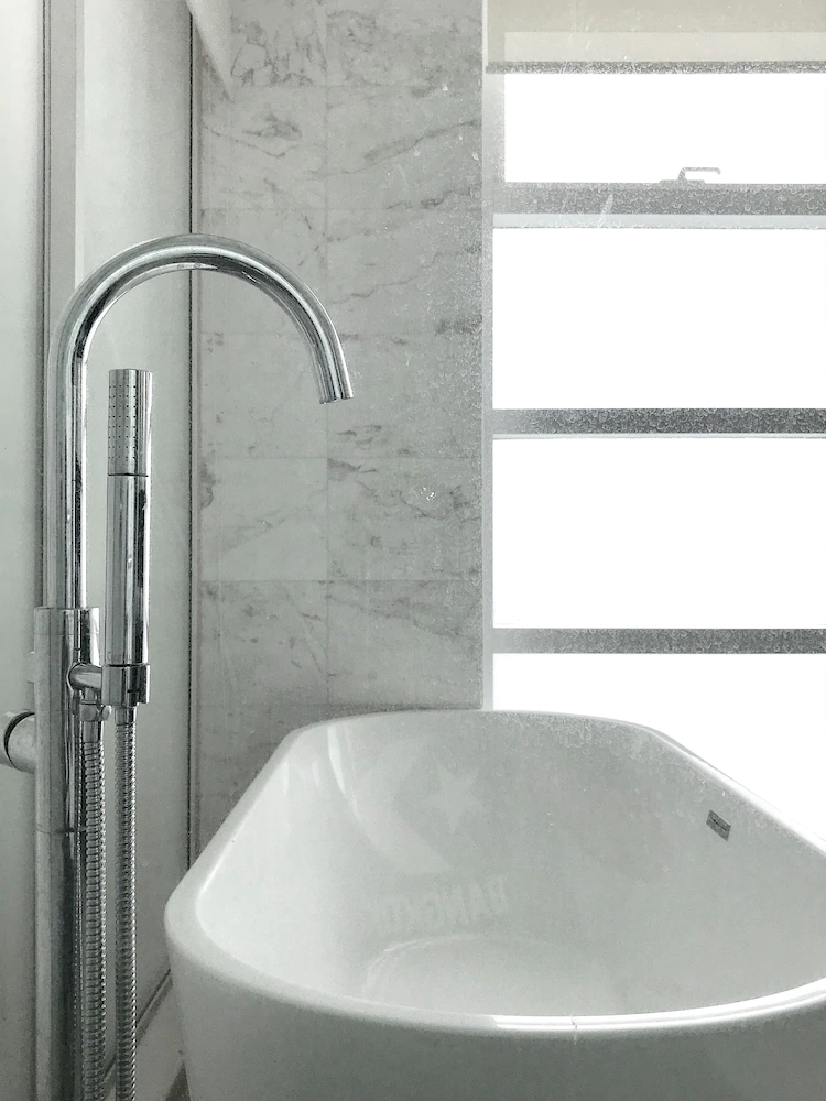 Sky View Platinum Suit