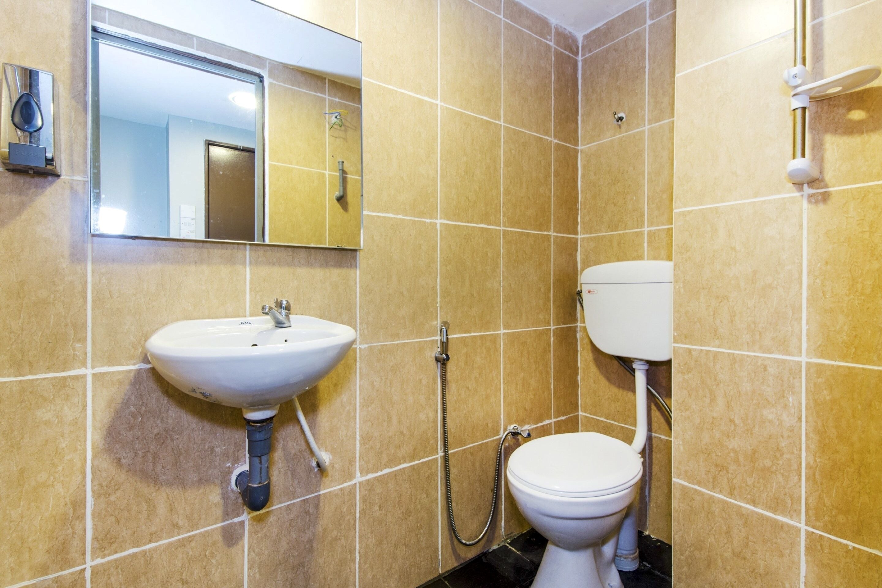 Sri Rampai Hotel By Oyo Rooms