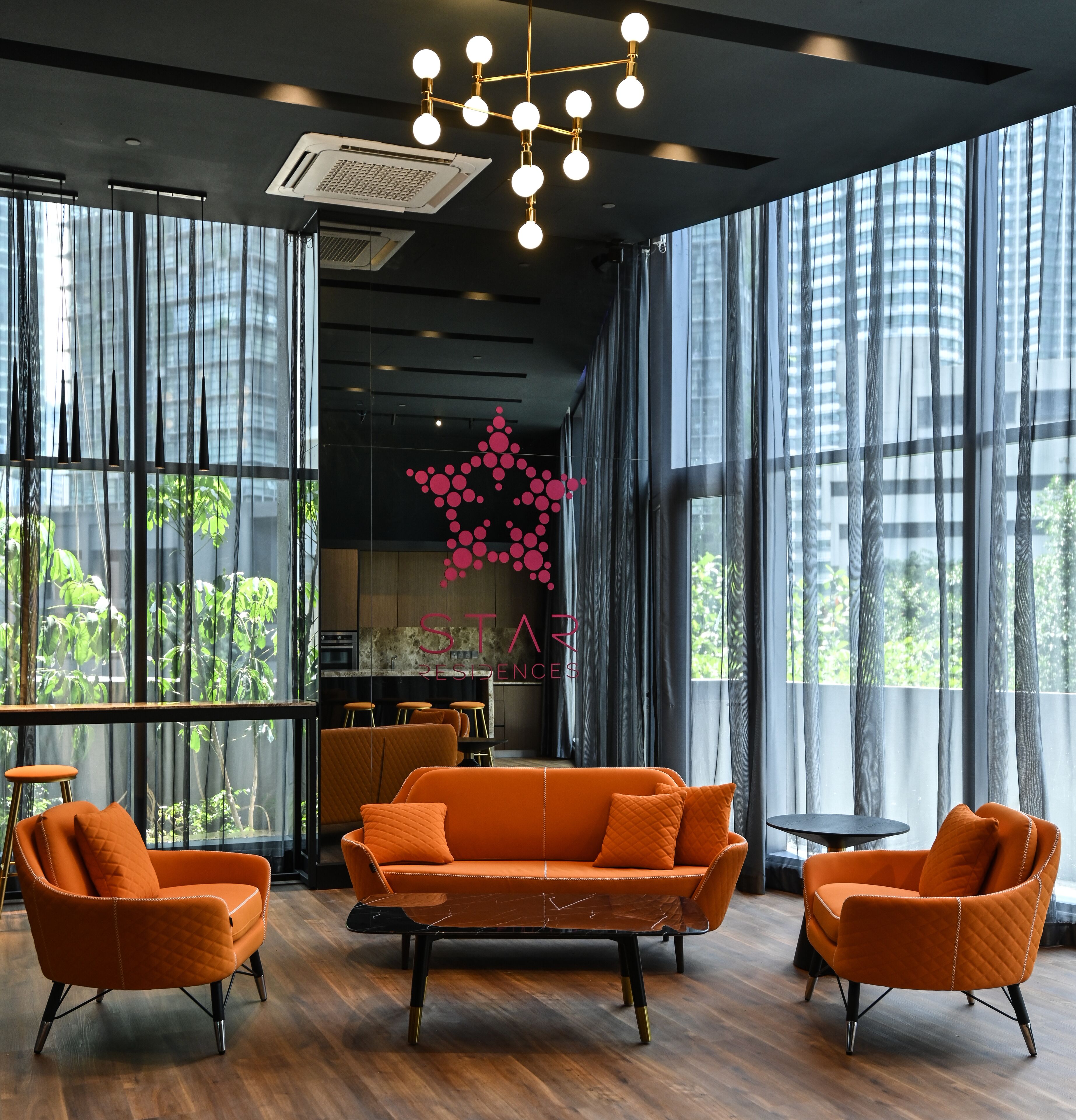 Star Suites