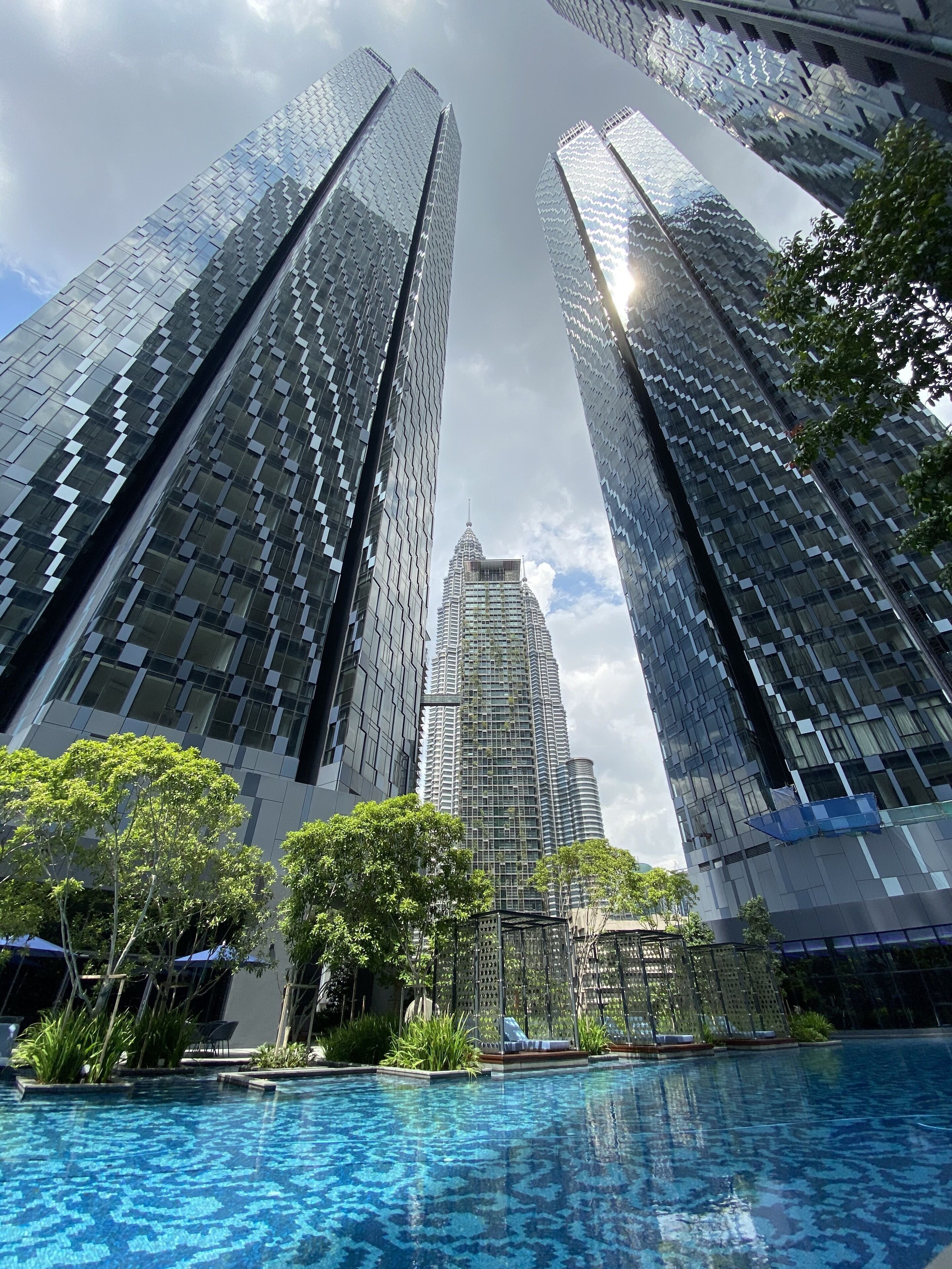 Star Suites