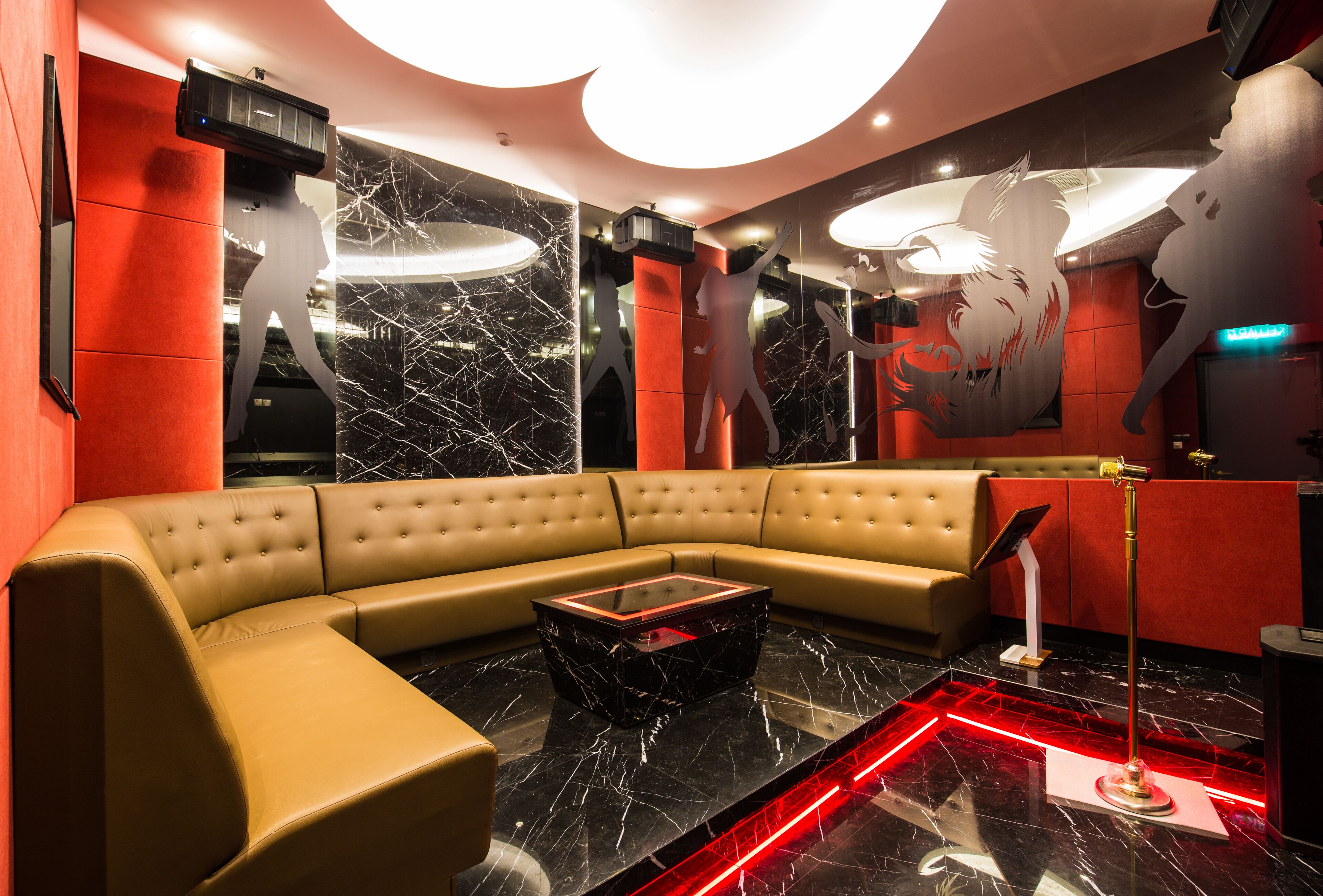 Star Suites