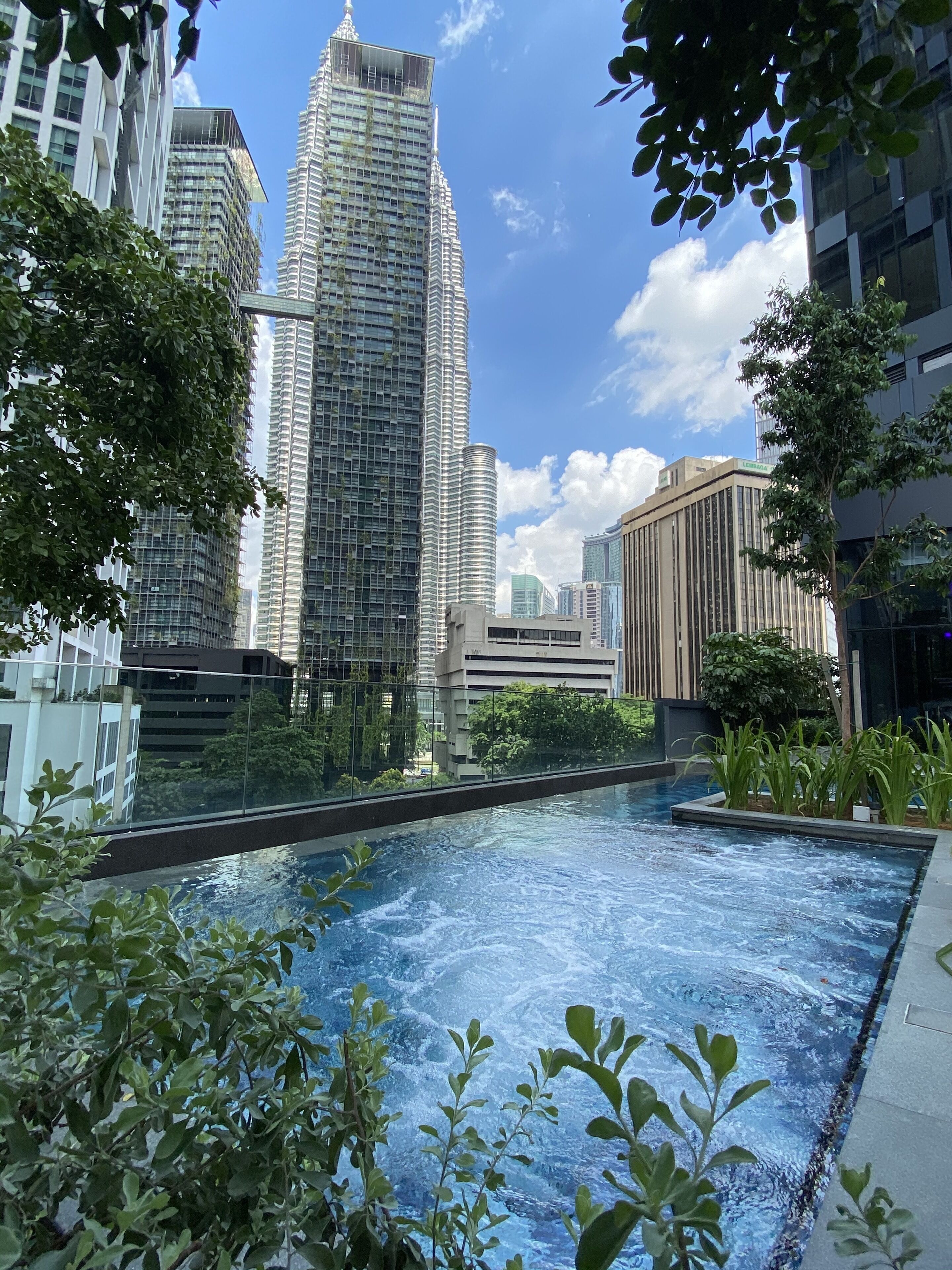 Star Suites