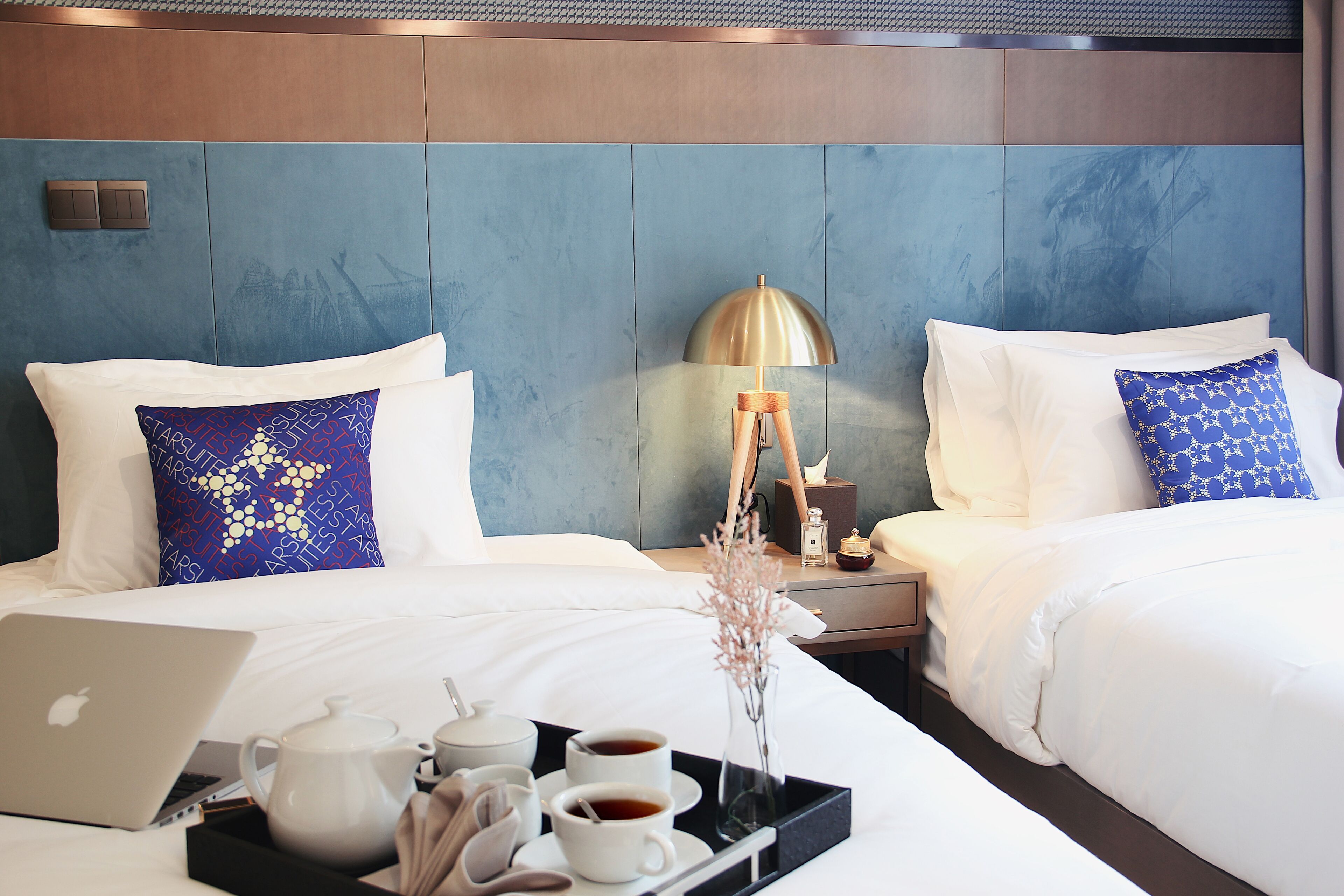 Star Suites