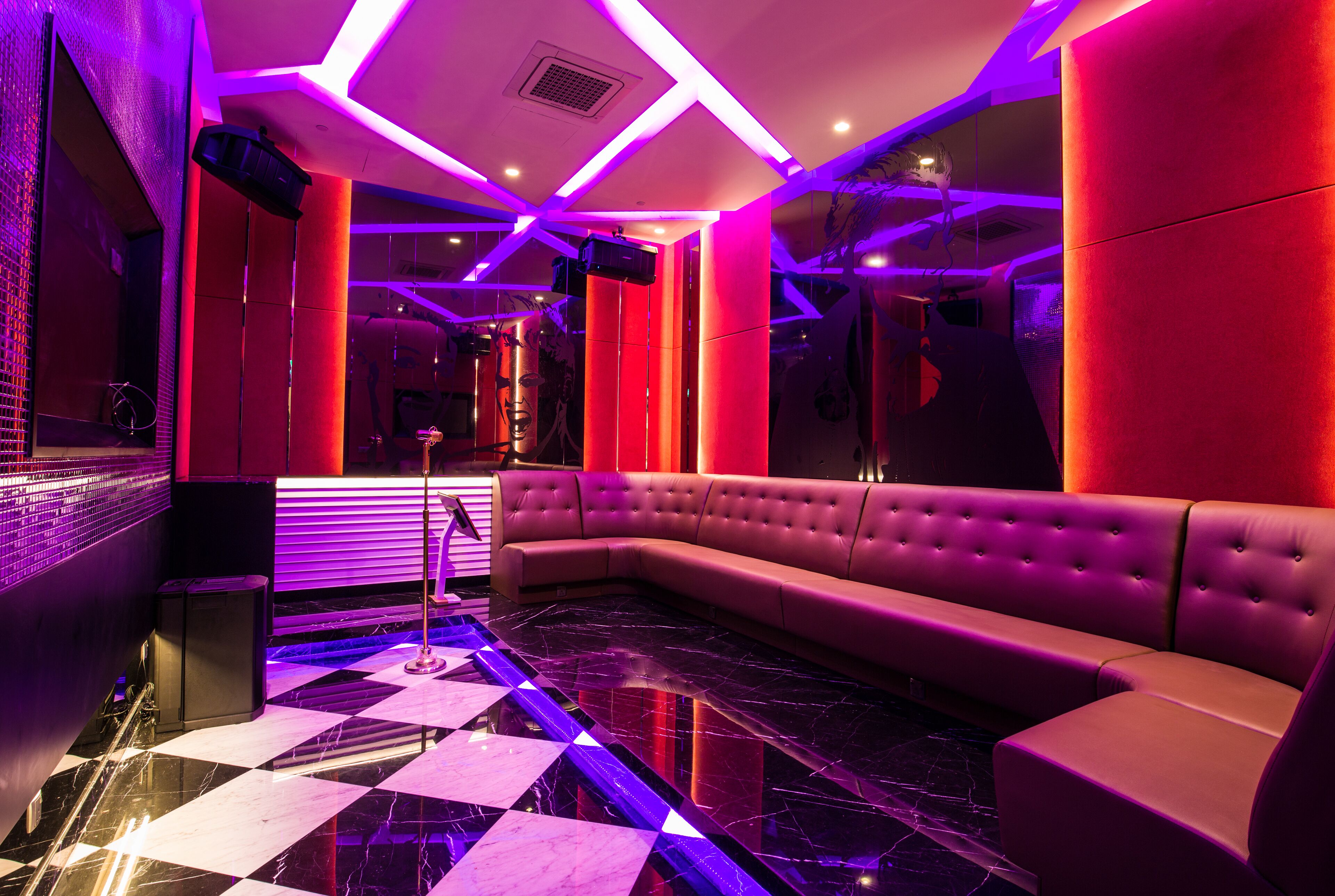Star Suites
