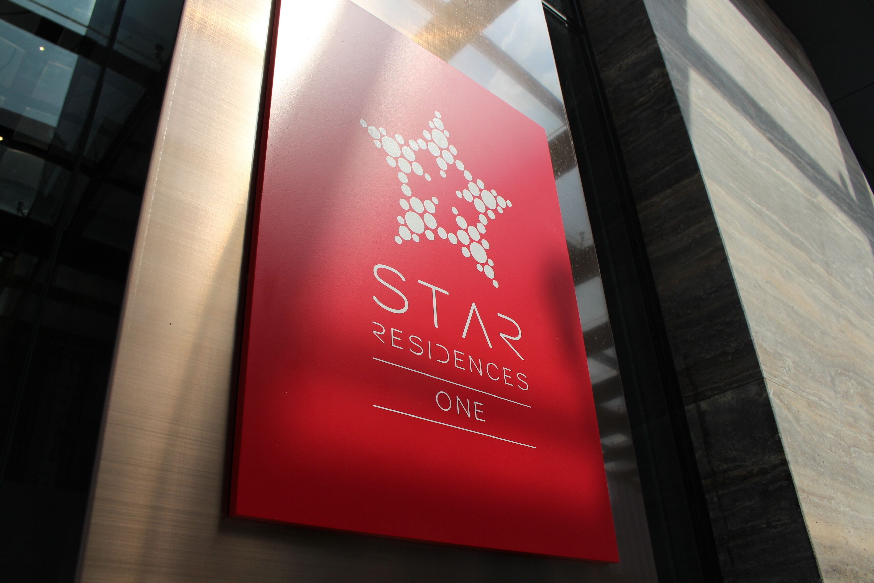 Star Suites