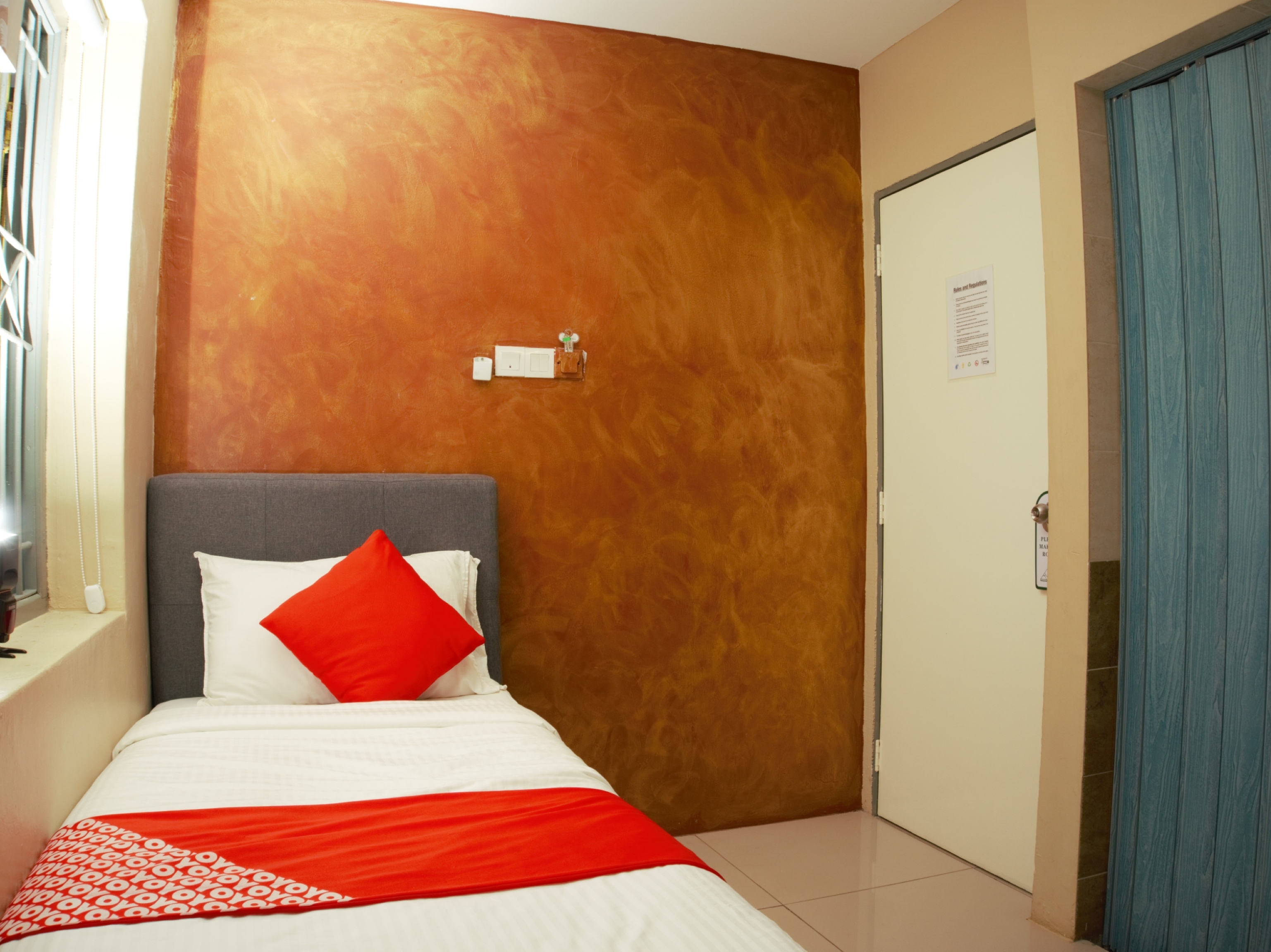 Summer House Bed & Cafe By OYO Rooms