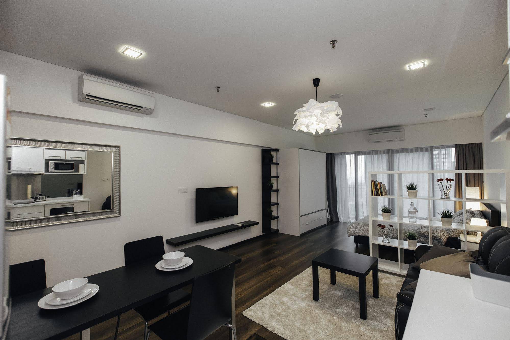 Summer Suites Bernice