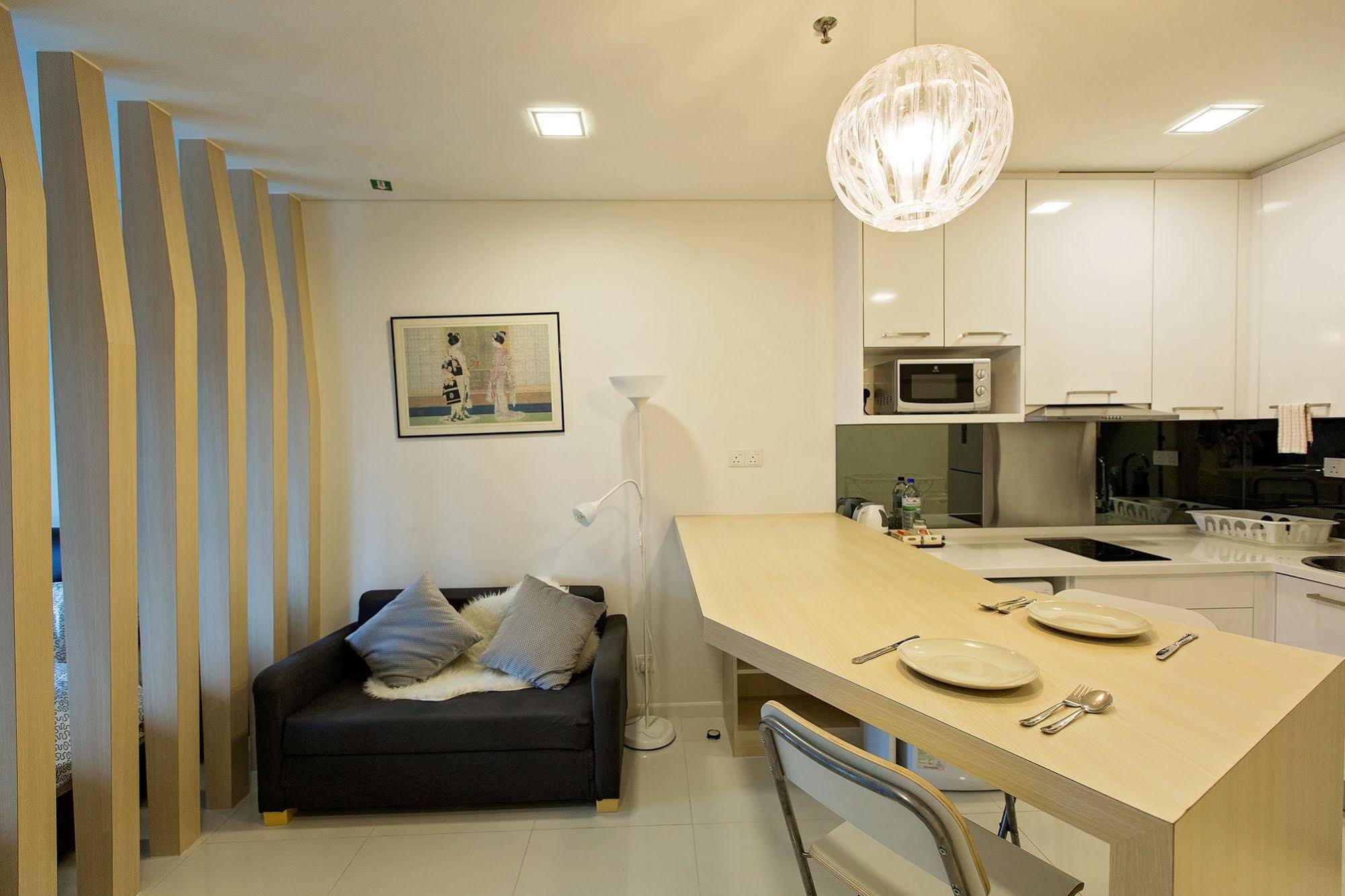 Summer Suites Bernice