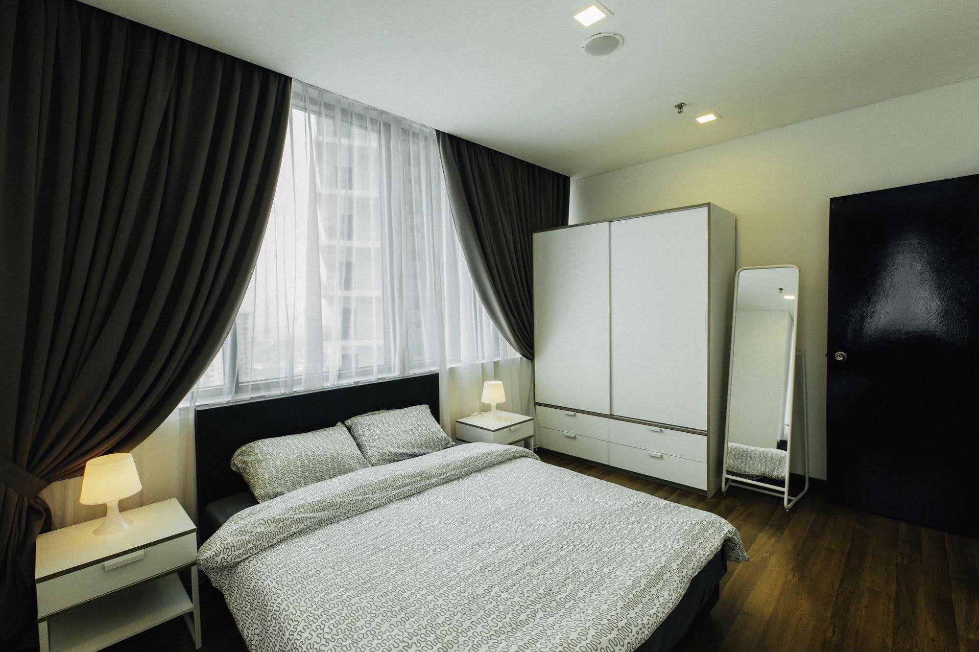 Summer Suites Bernice