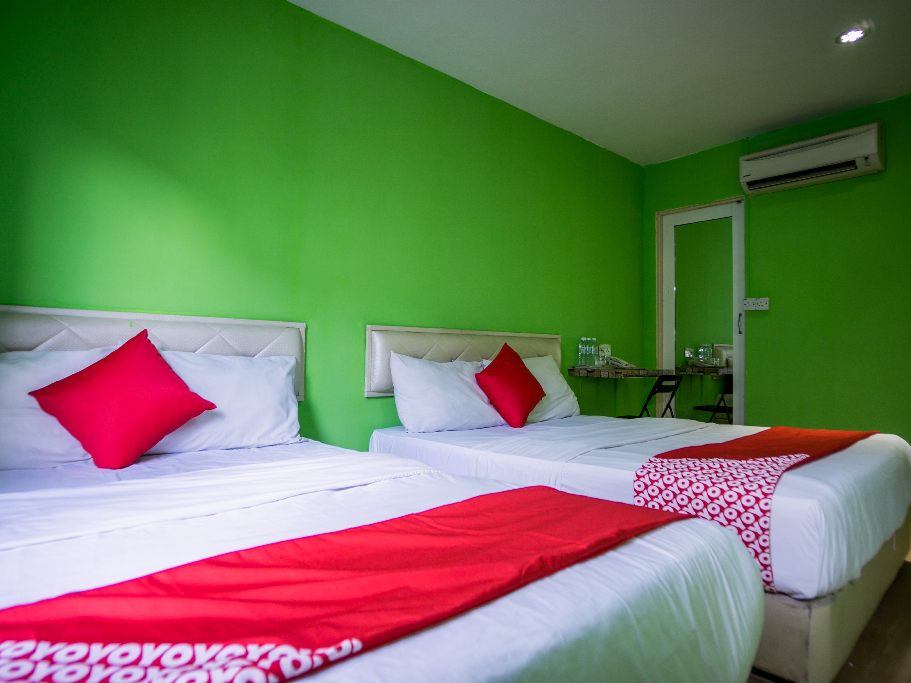 The Green Hotel Cheras Maluri by OYO Rooms