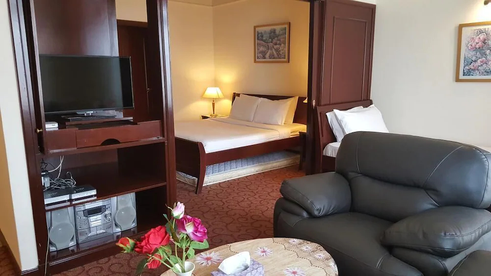 Times Square Residences by LAD