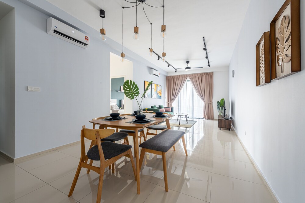 Victoria Home Eko Cheras