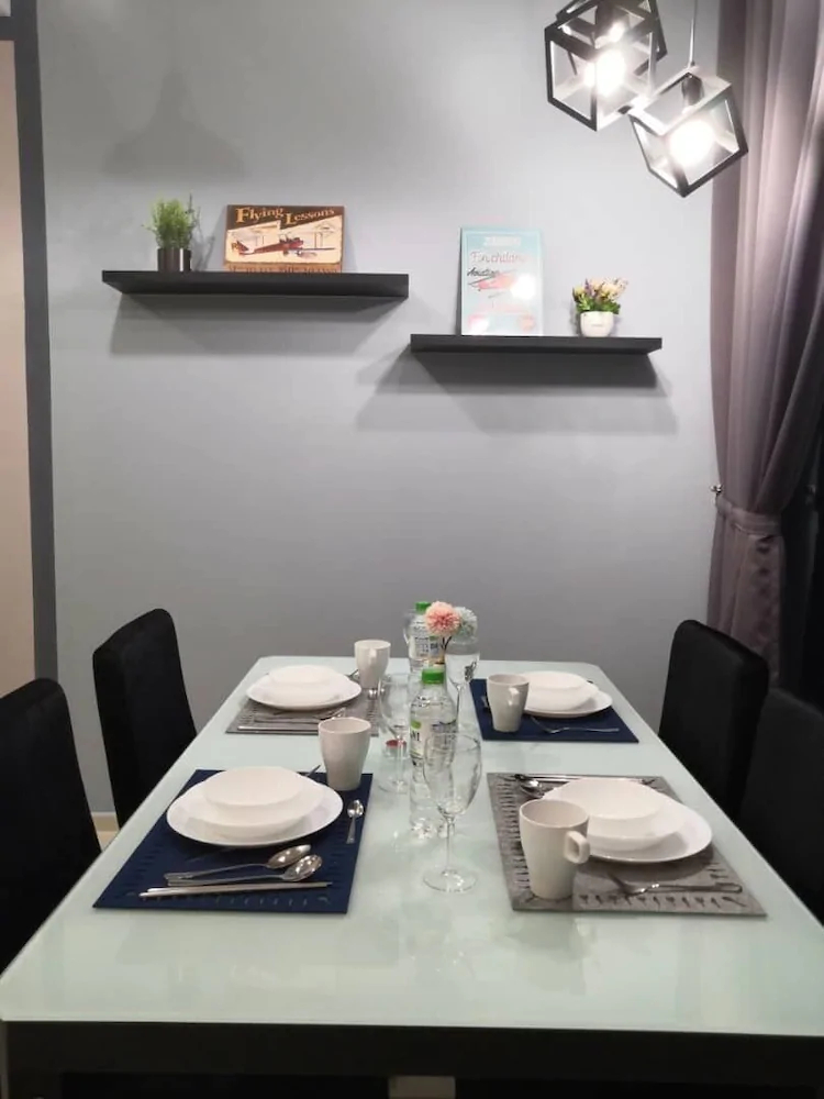 Victoria Home Eko Cheras