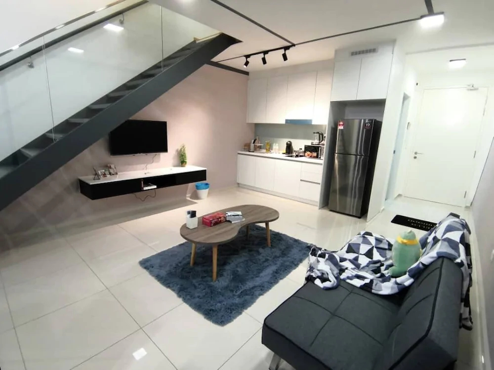 Victoria Home Eko Cheras