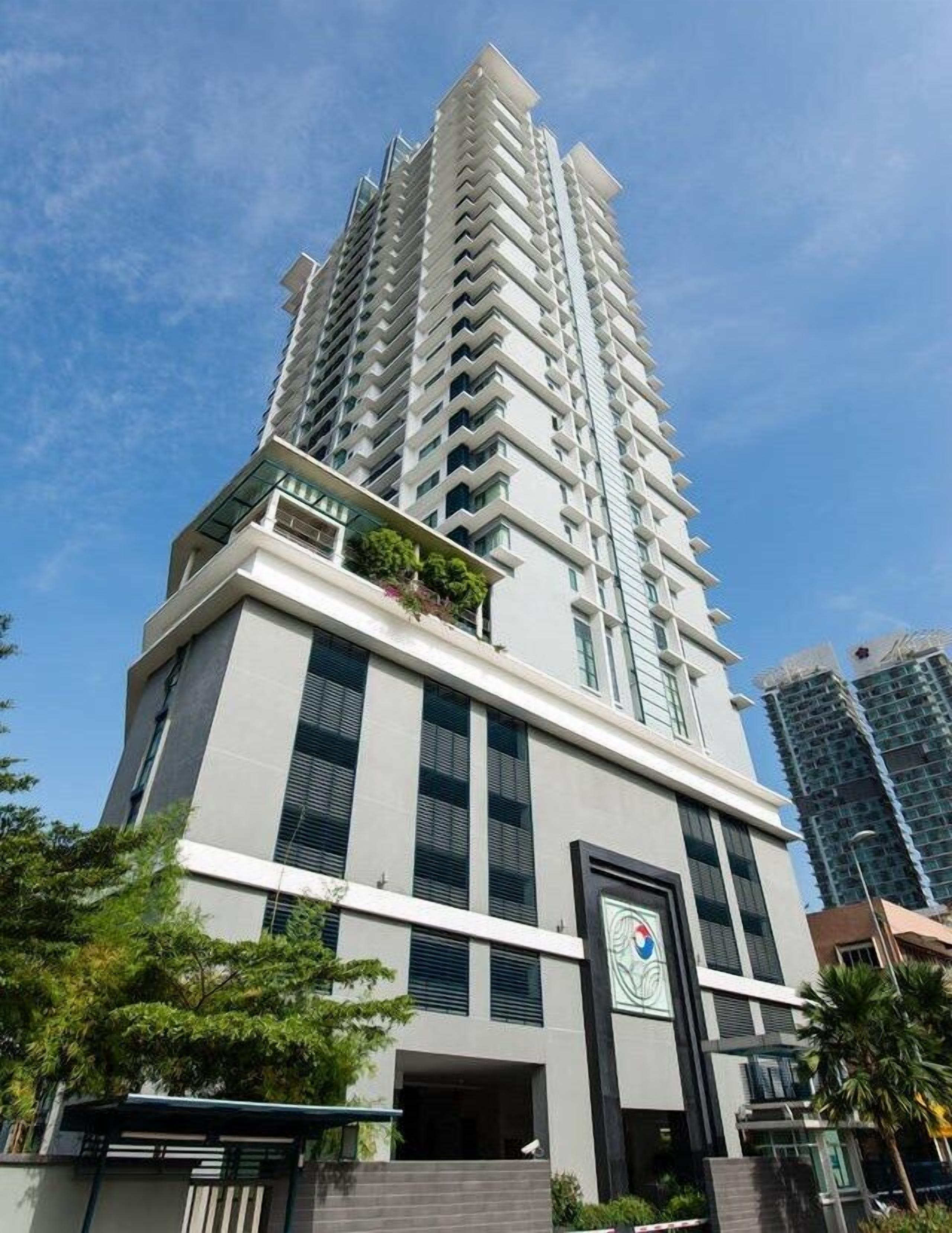 Yelloduck Rooms & Apartments @ Casa Residency