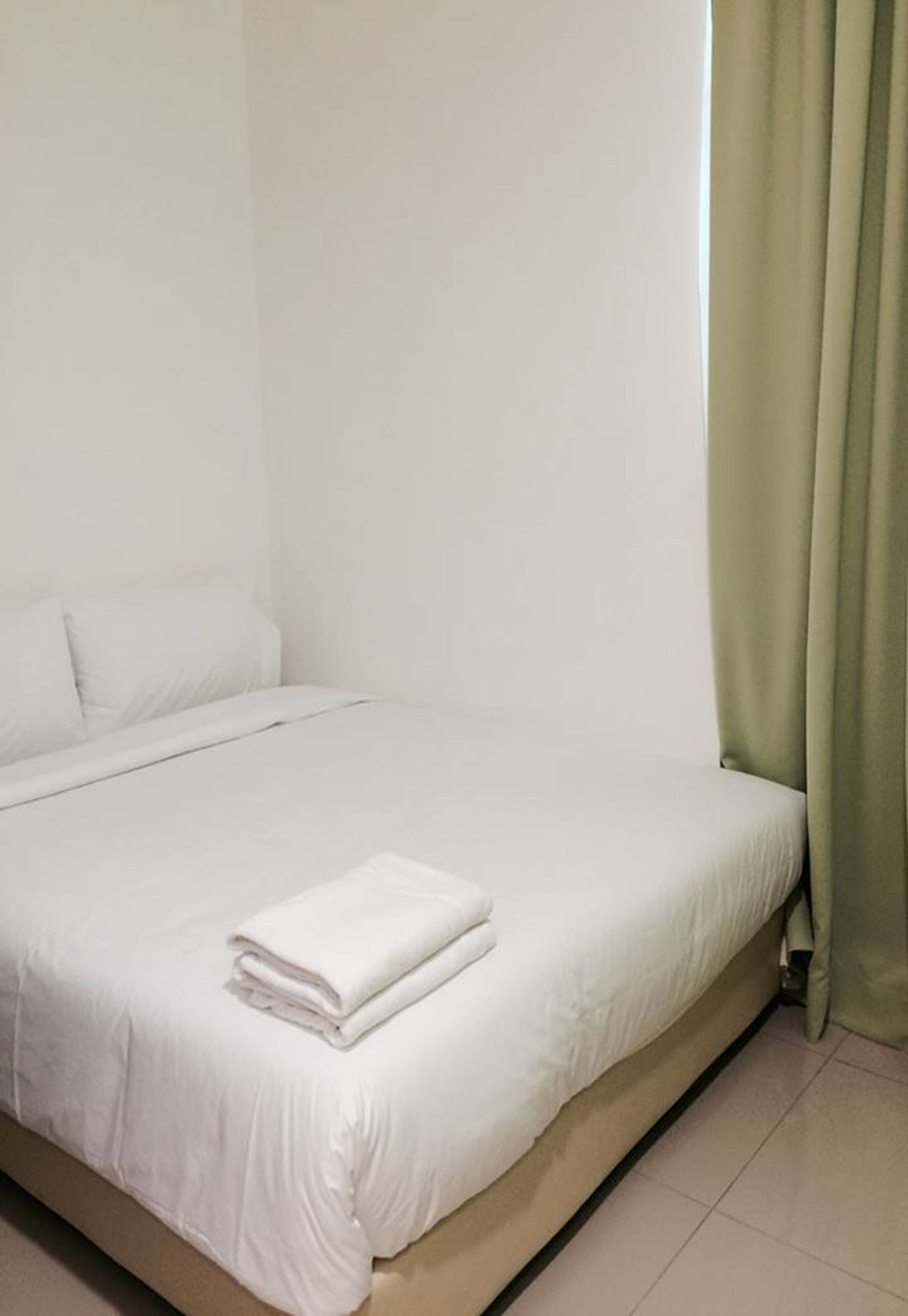 YY48 Hotel