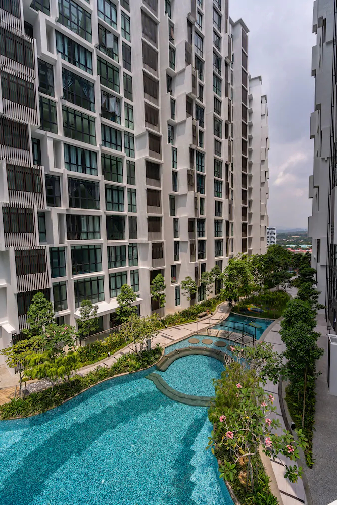 H2O Residences by Victoria Home