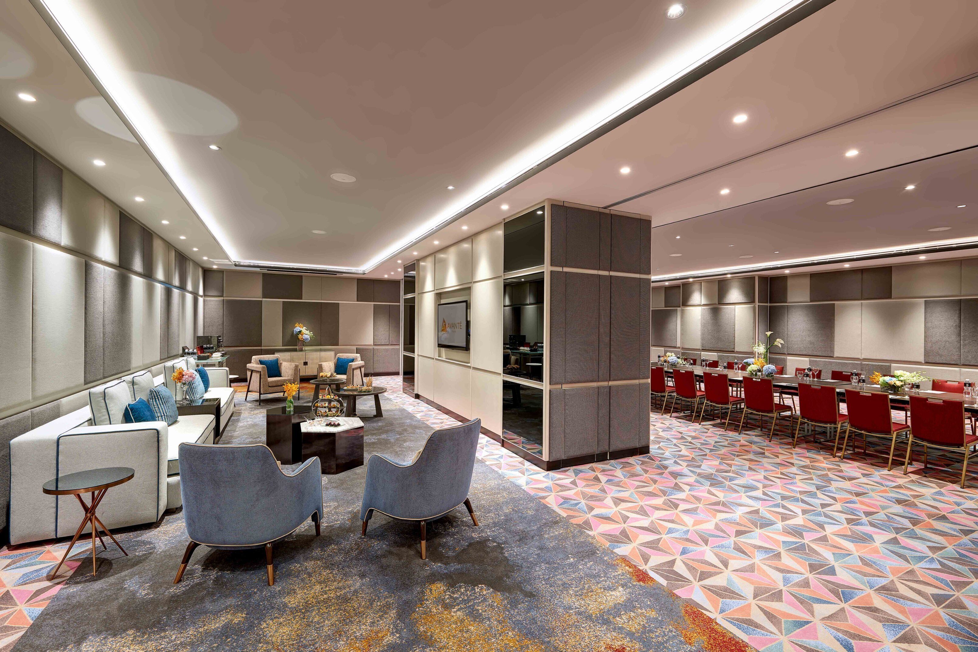 M World Hotel