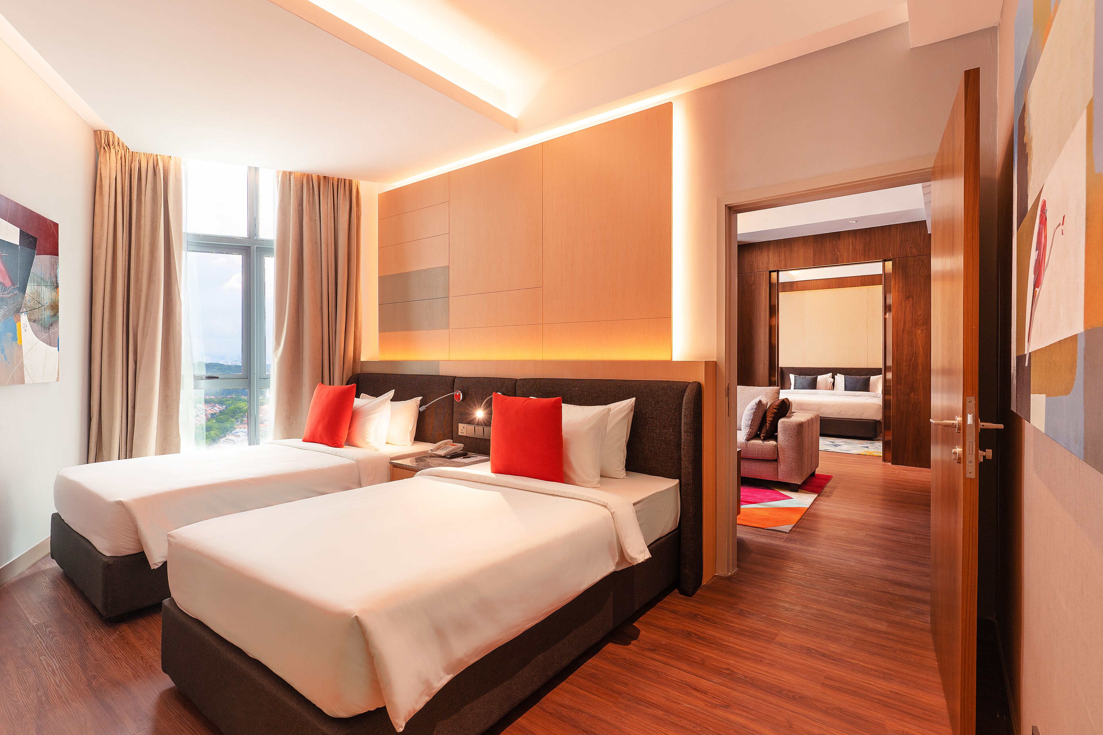 M World Hotel