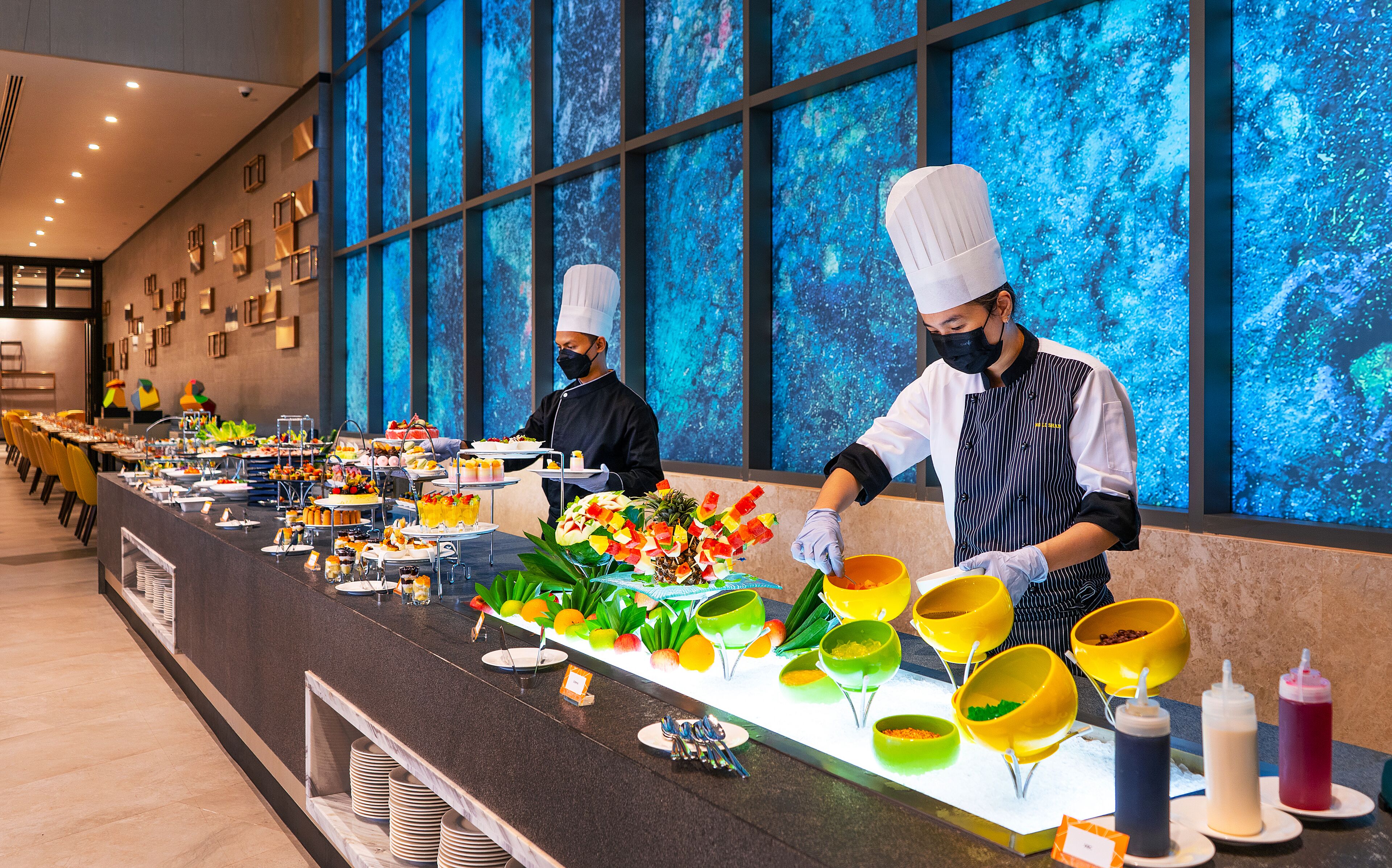 M World Hotel