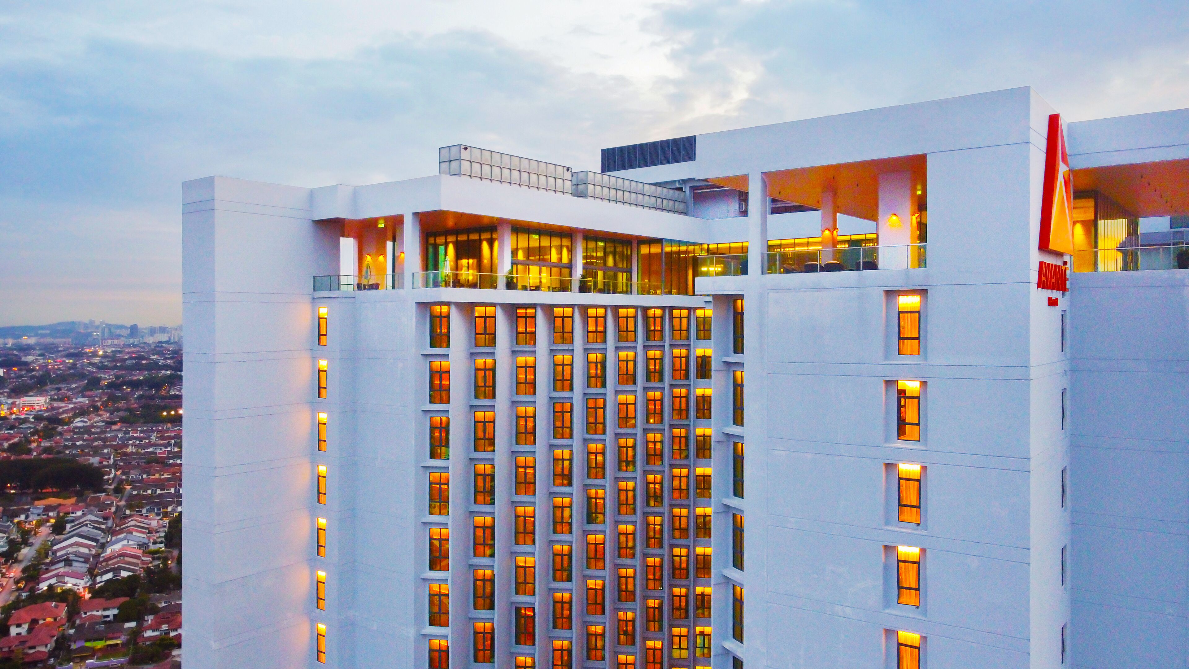 M World Hotel