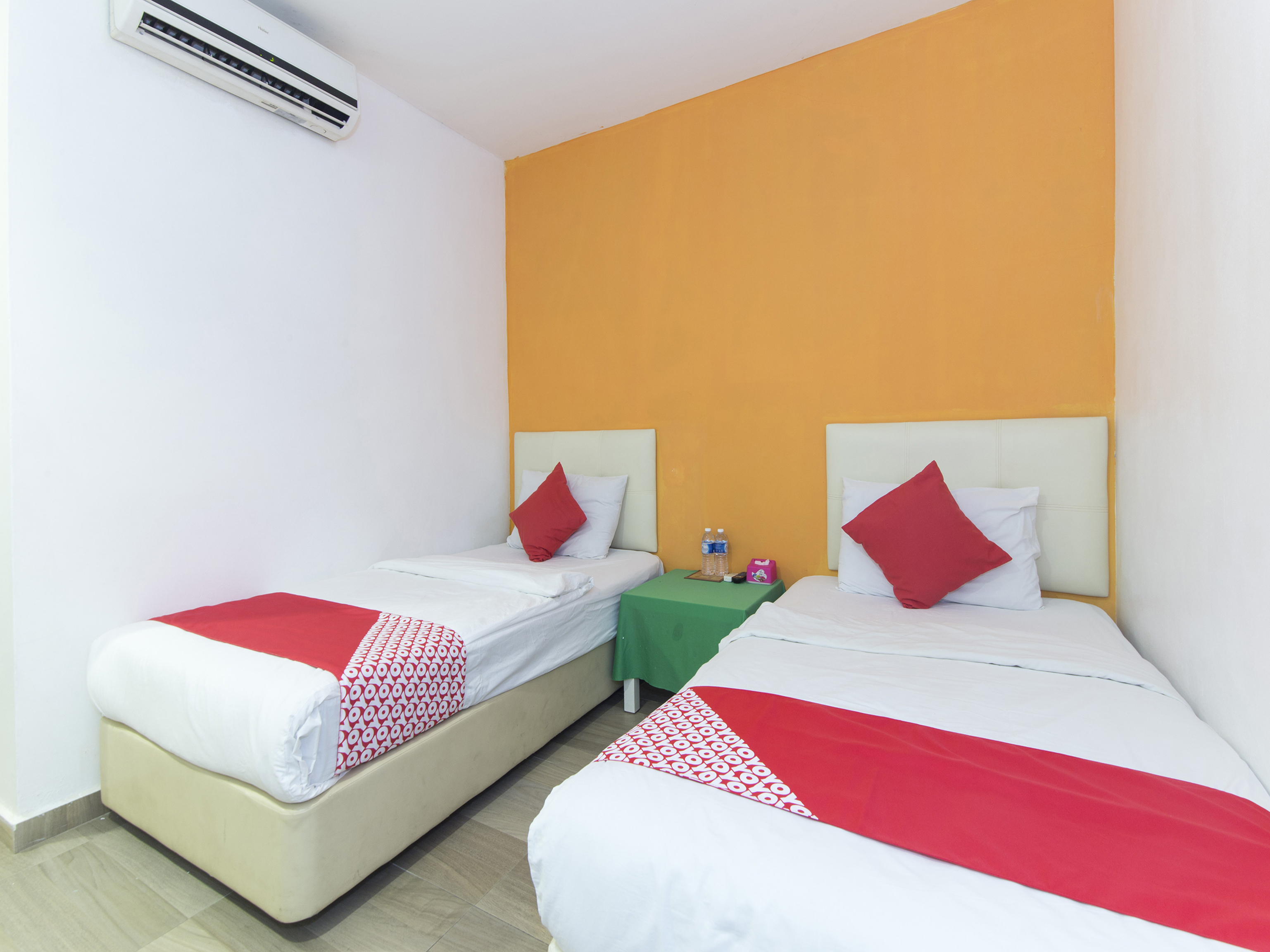 City Boutique Kuchai Lama by OYO Rooms