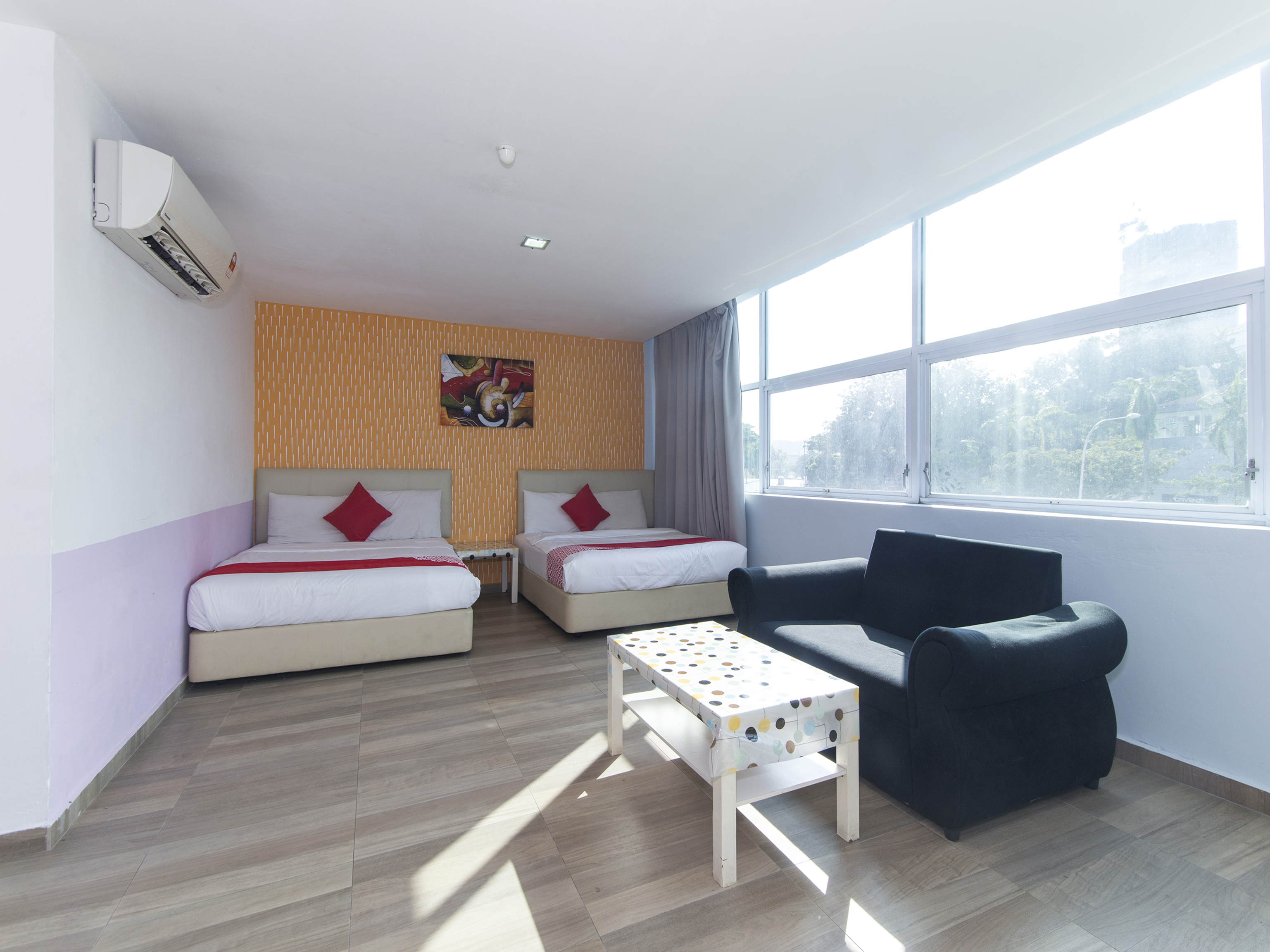 City Boutique Kuchai Lama by OYO Rooms