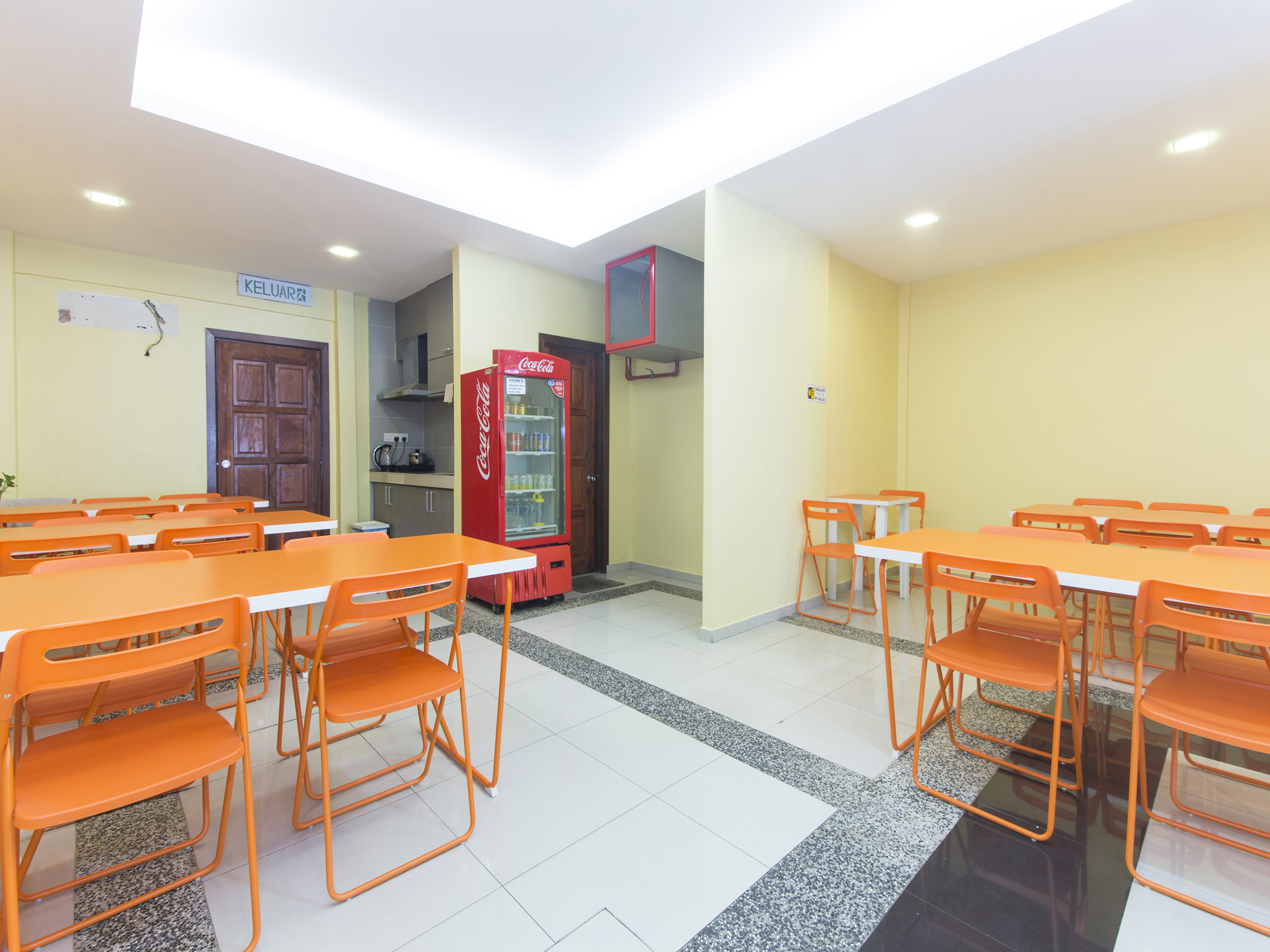 City Boutique Kuchai Lama by OYO Rooms