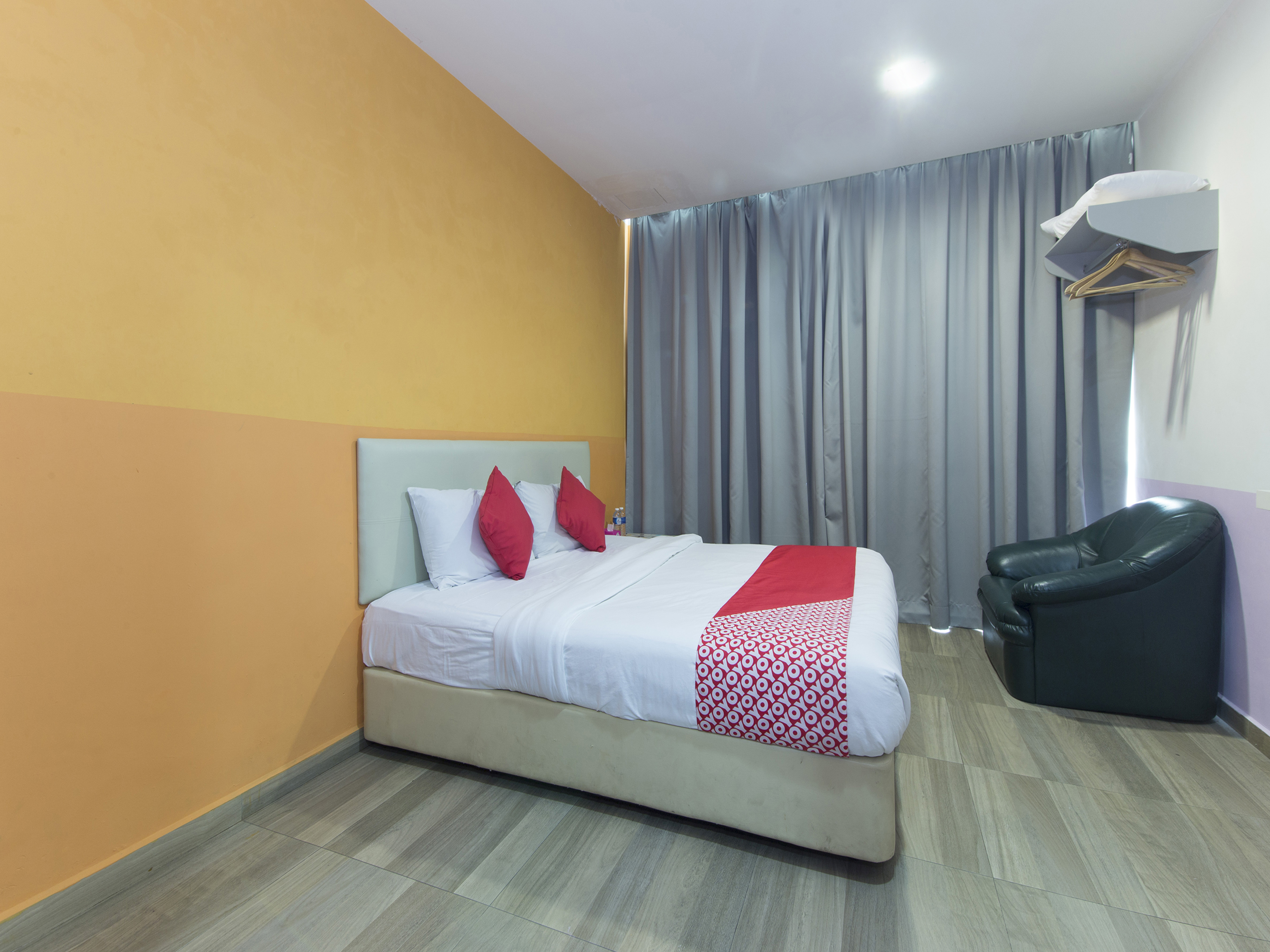 City Boutique Kuchai Lama by OYO Rooms