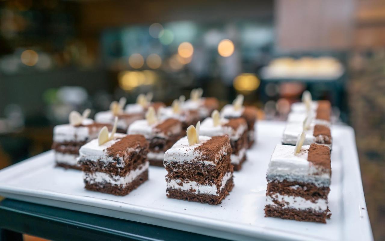 Crystal Crown Hotel - Petaling Jaya