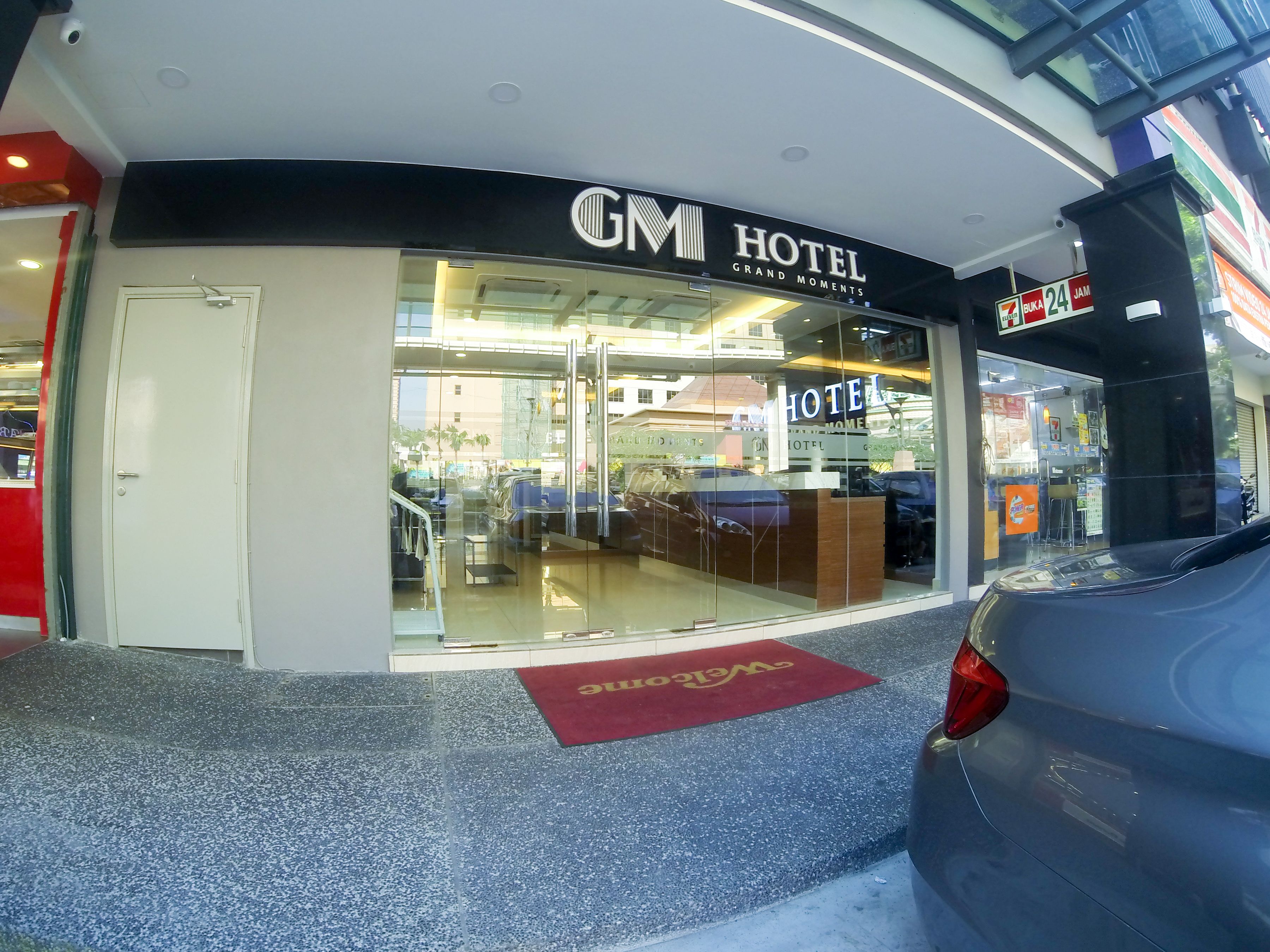 GM Hotel Grand Moments