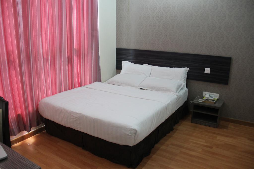 OYO 331 i Boutique Hotel