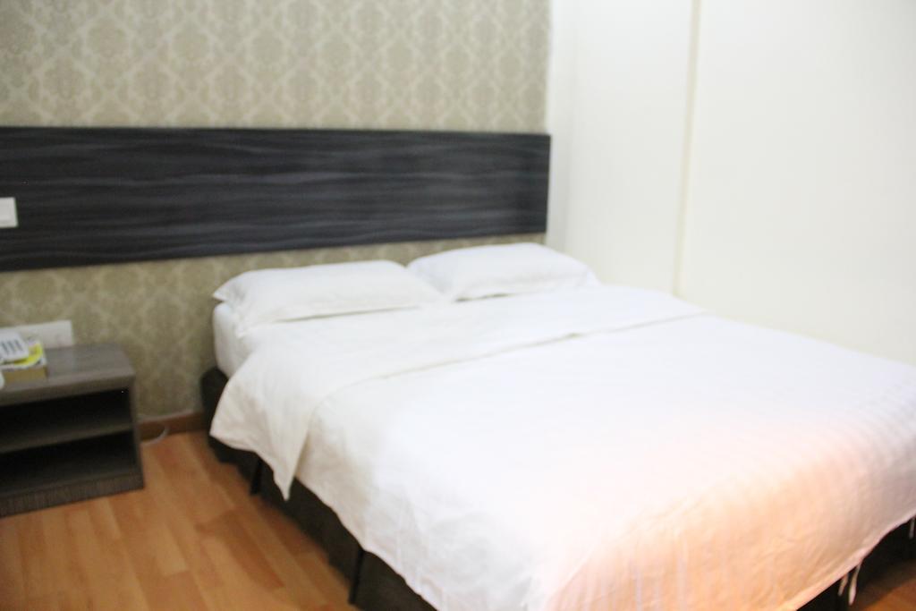 OYO 331 i Boutique Hotel