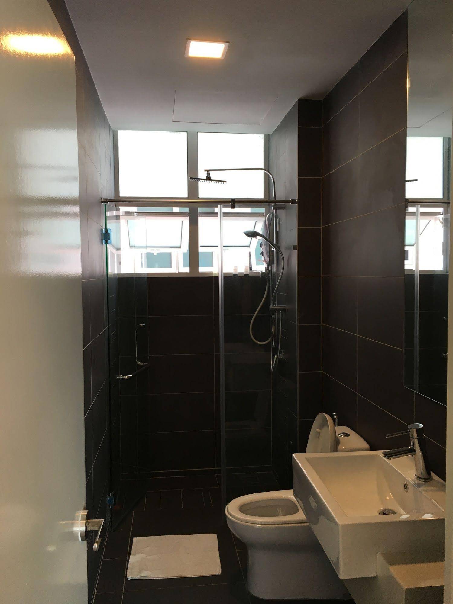 Nexis Suites