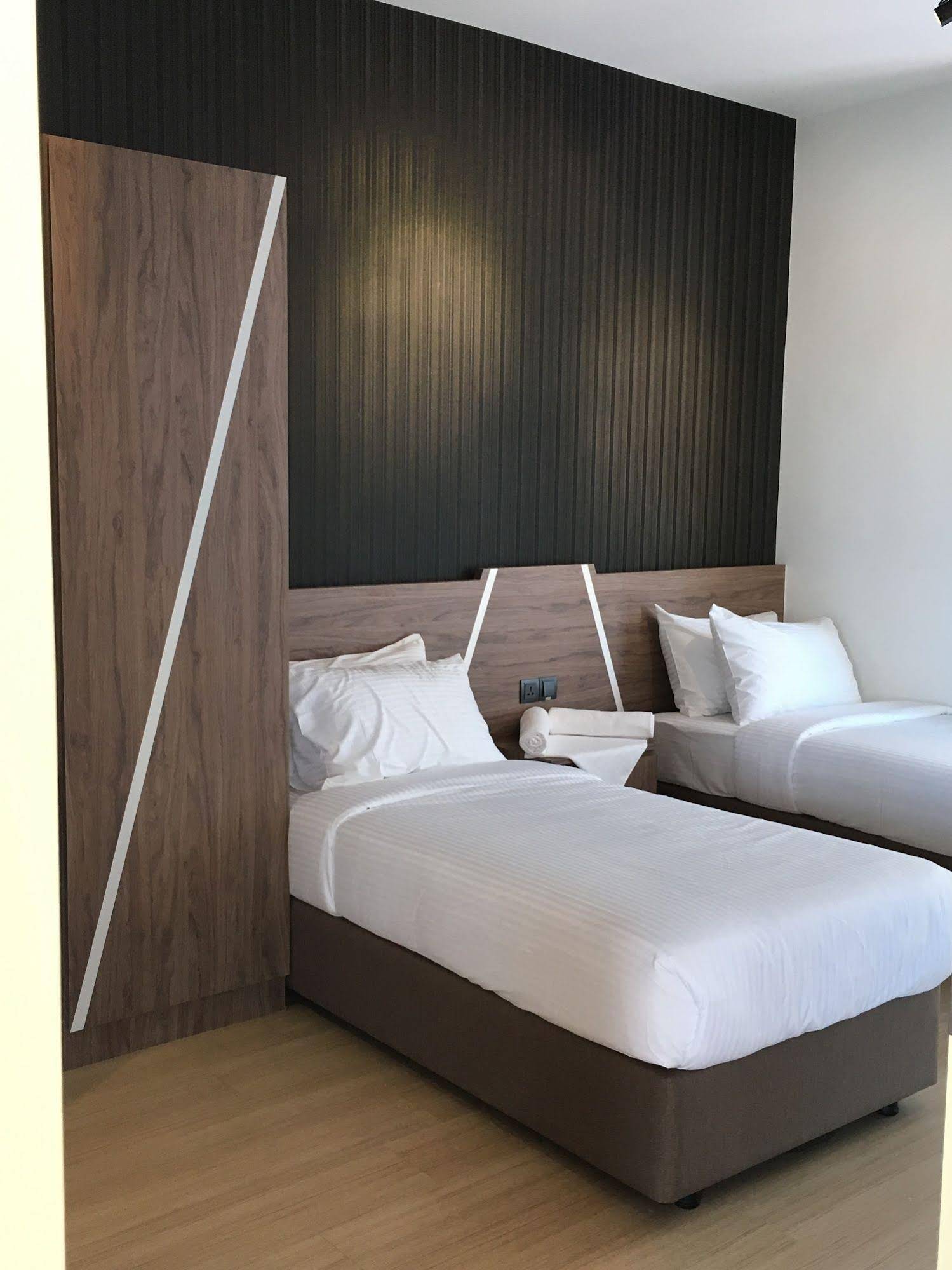Nexis Suites