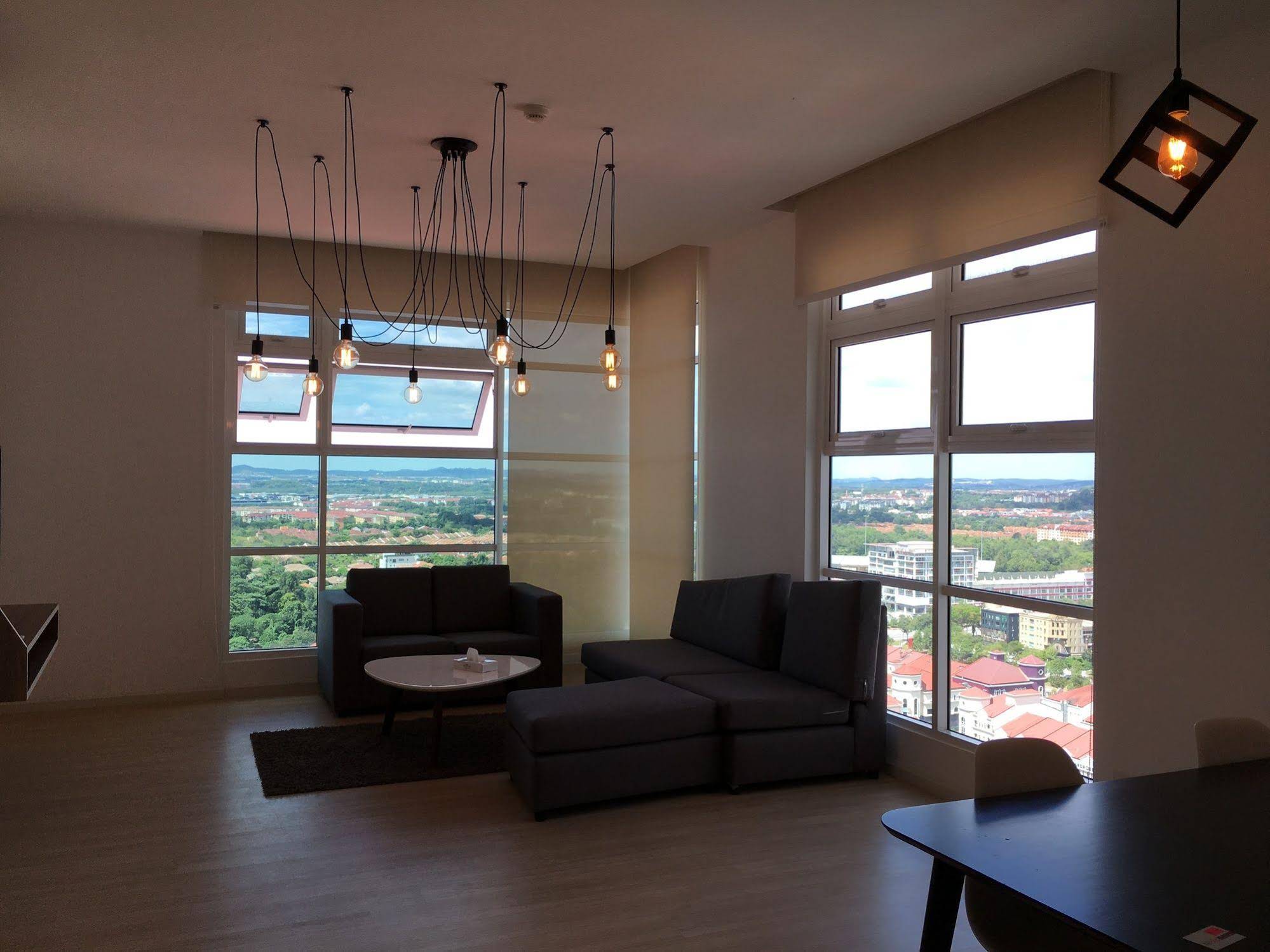 Nexis Suites