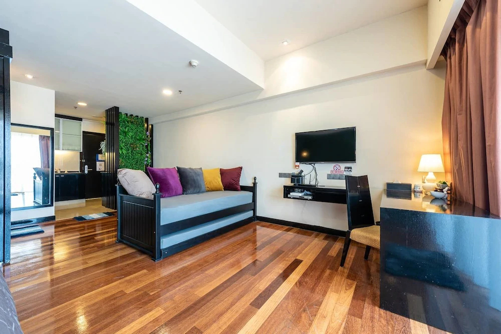 Sunway Pyramid Home Stay Link to Shopping Mall Theme Park