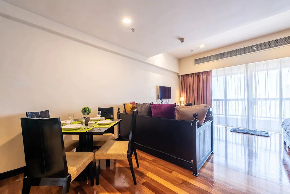 Sunway Pyramid Home Stay Link to Shopping Mall Theme Park