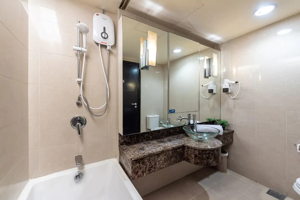 Sunway Pyramid Home Stay Link to Shopping Mall Theme Park