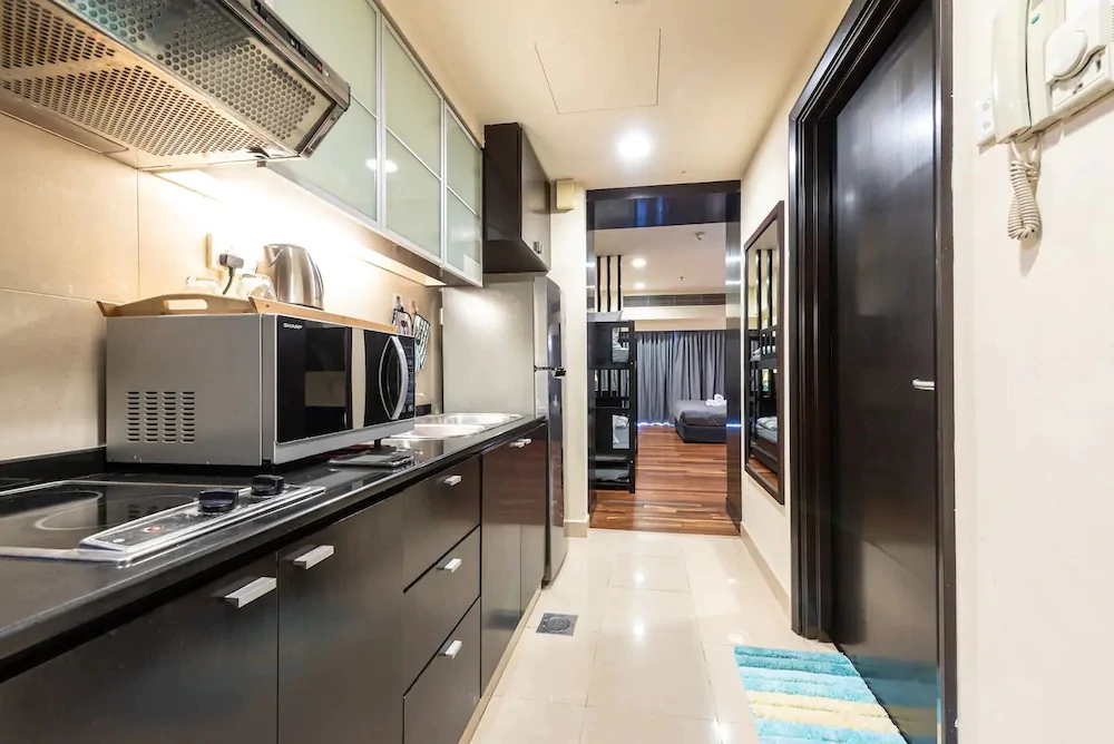 Sunway Pyramid Home Stay Link to Shopping Mall Theme Park