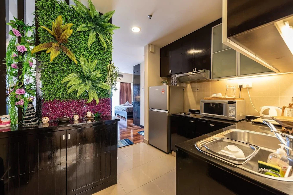 Sunway Pyramid Home Stay Link to Shopping Mall Theme Park